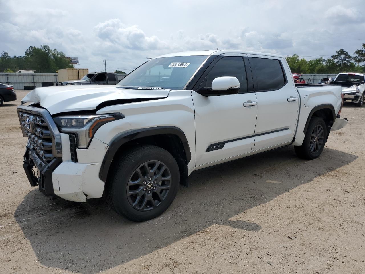 TOYOTA TUNDRA 2023 5tfnc5db9px019699