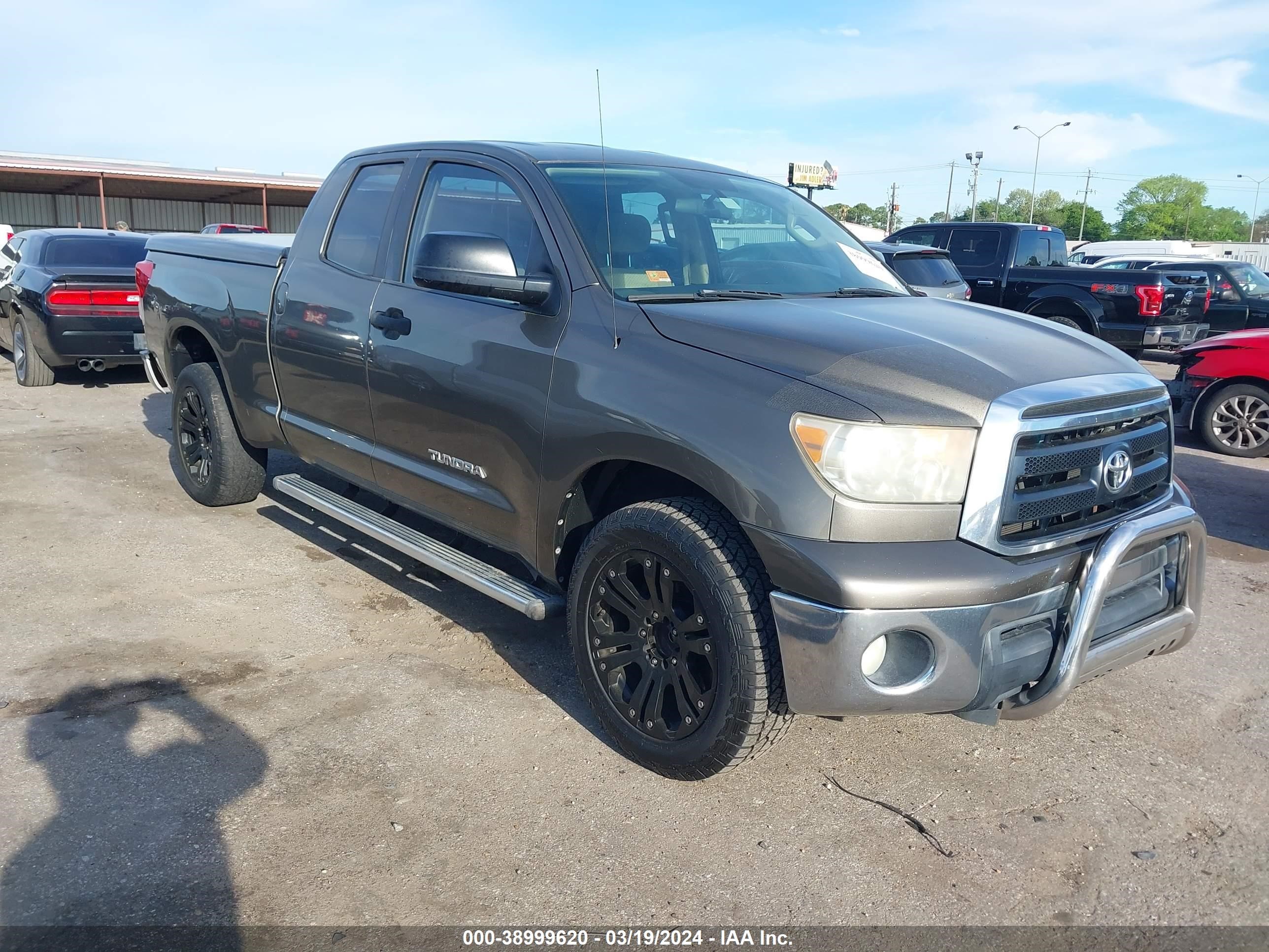 TOYOTA TUNDRA 2010 5tfrm5f10ax014157