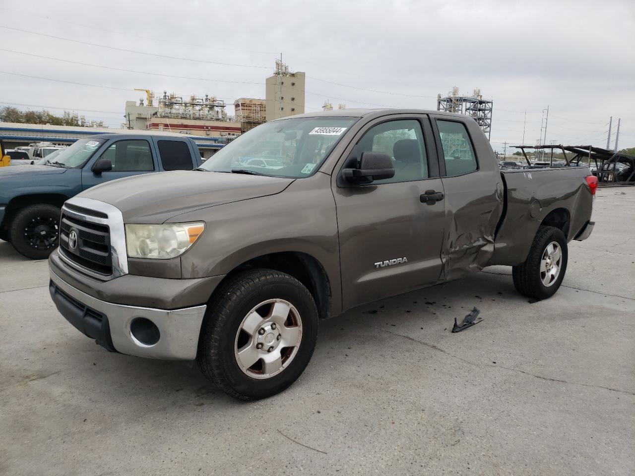 TOYOTA TUNDRA 2011 5tfrm5f10bx032689