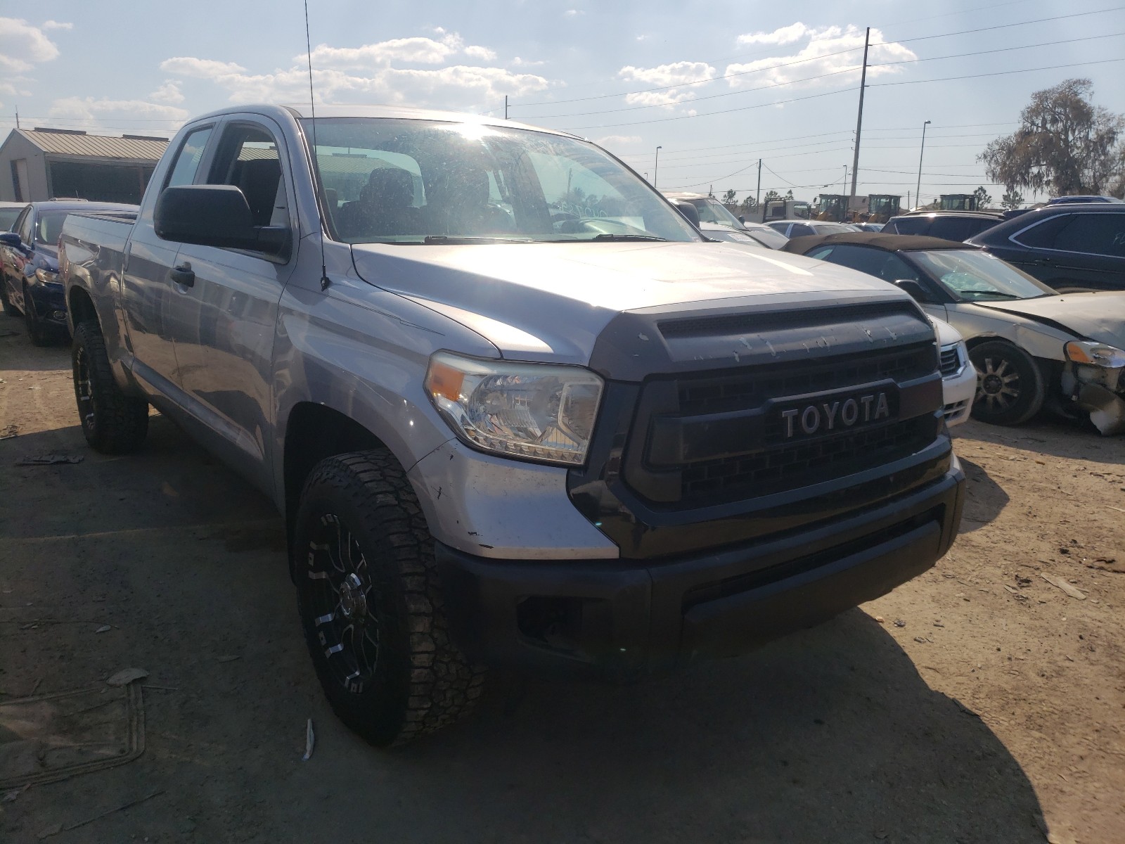 TOYOTA TUNDRA 2014 5tfrm5f10ex074574