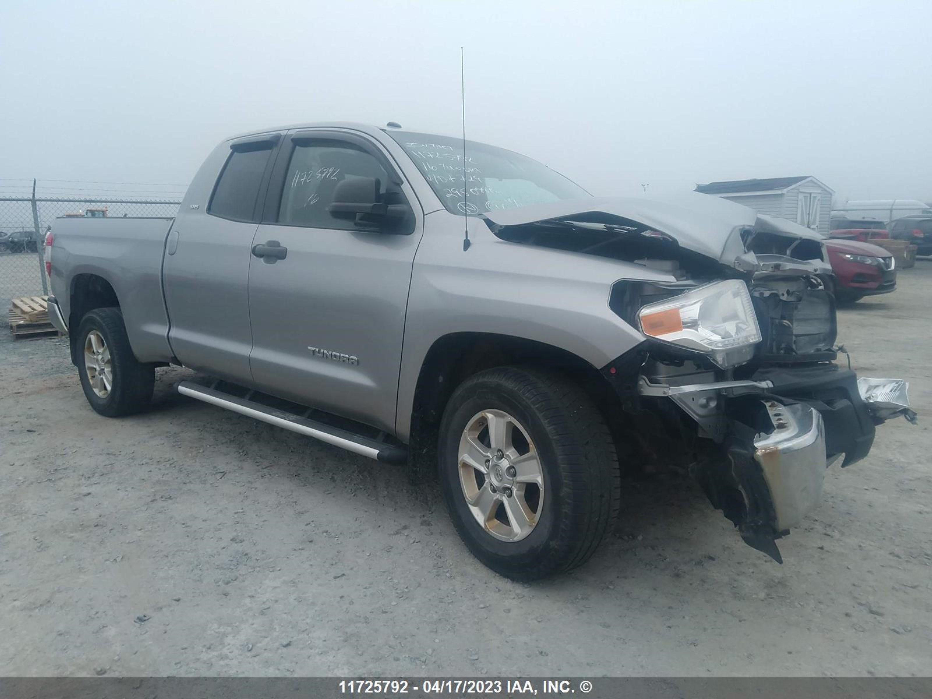 TOYOTA TUNDRA 2016 5tfrm5f11gx107729