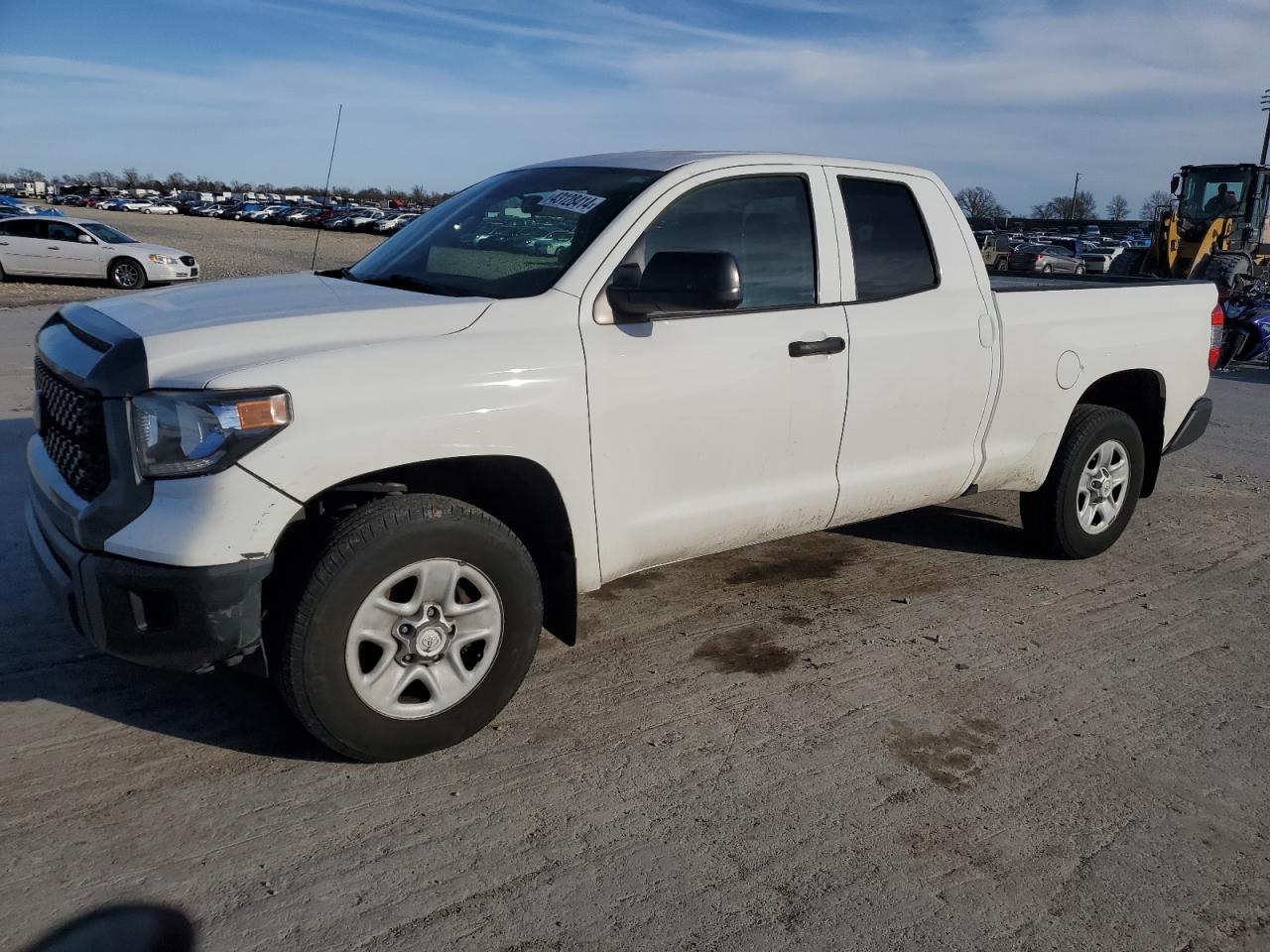 TOYOTA TUNDRA 2019 5tfrm5f12kx137329