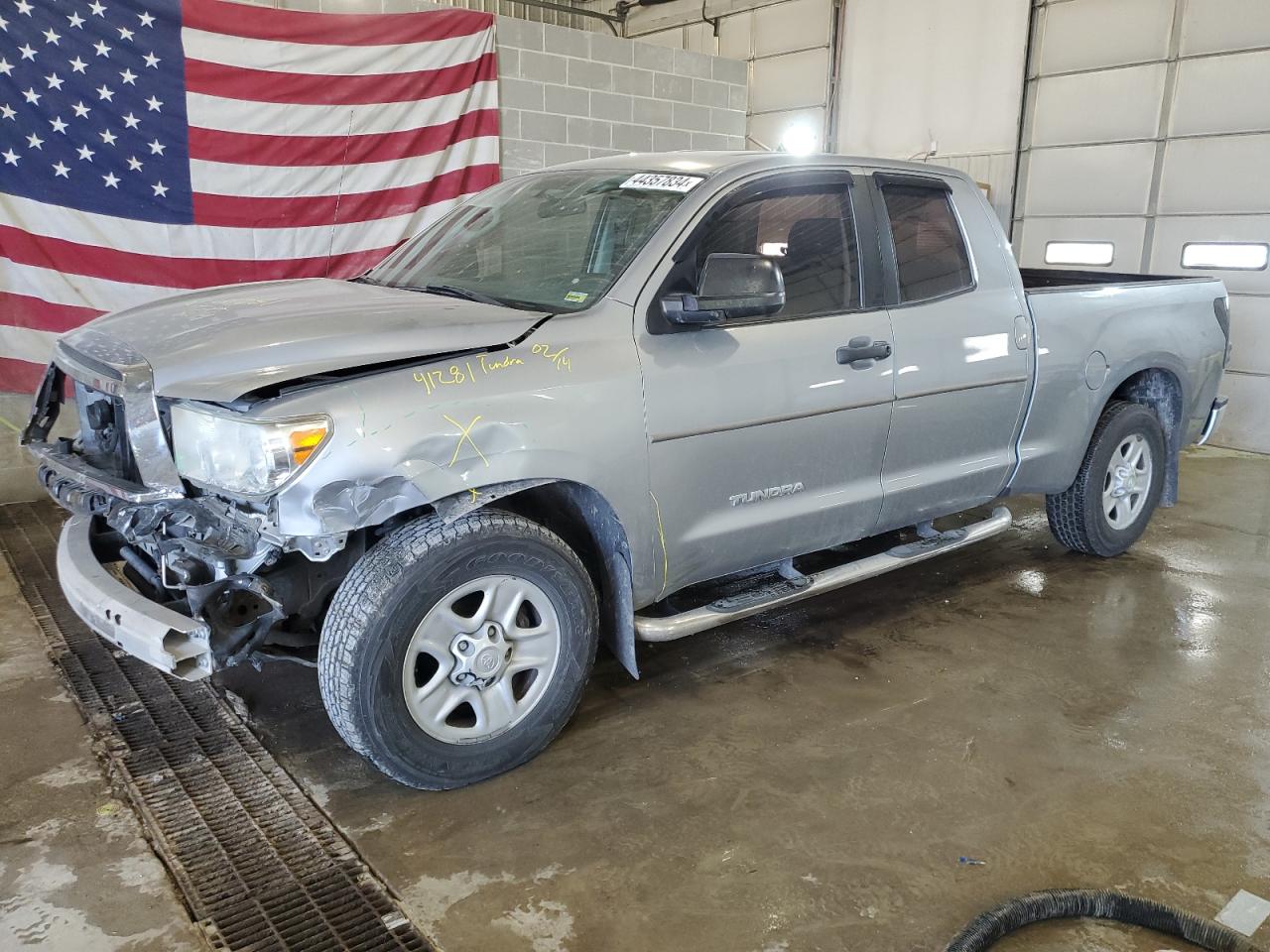 TOYOTA TUNDRA 2011 5tfrm5f15bx032963