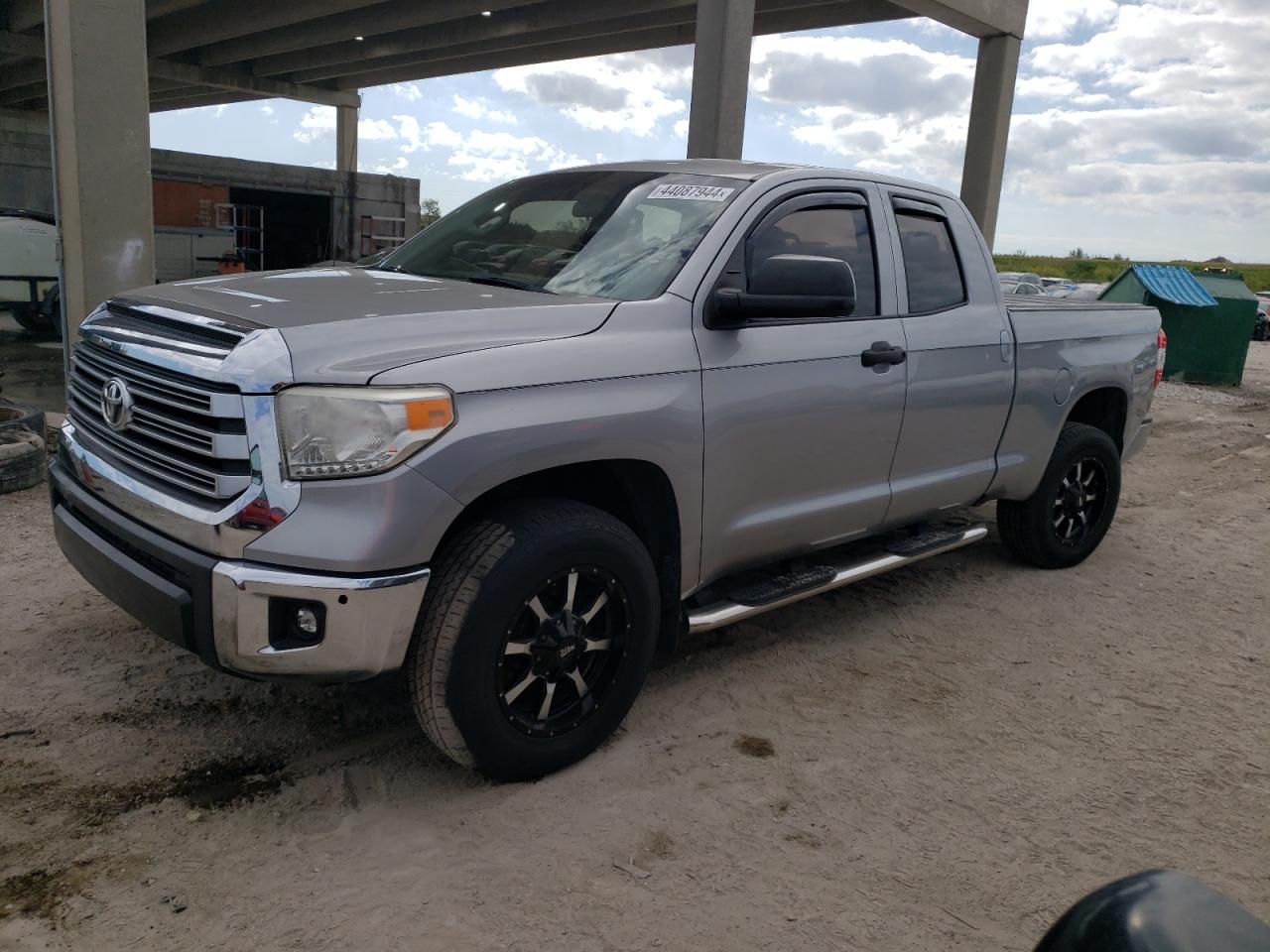 TOYOTA TUNDRA 2015 5tfrm5f15fx092019