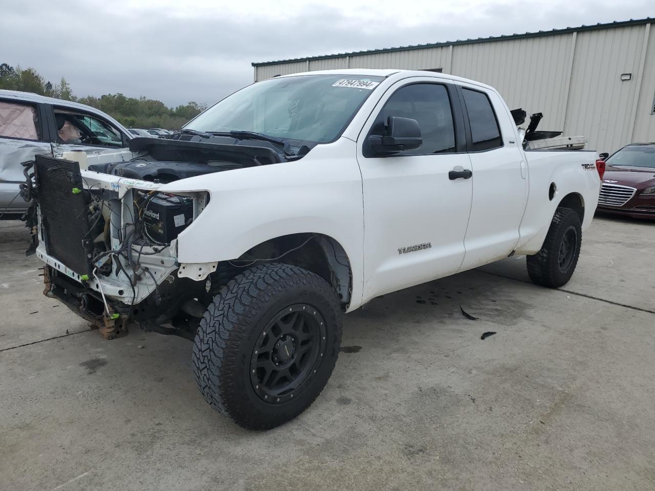 TOYOTA TUNDRA 2011 5tfrm5f18bx027496