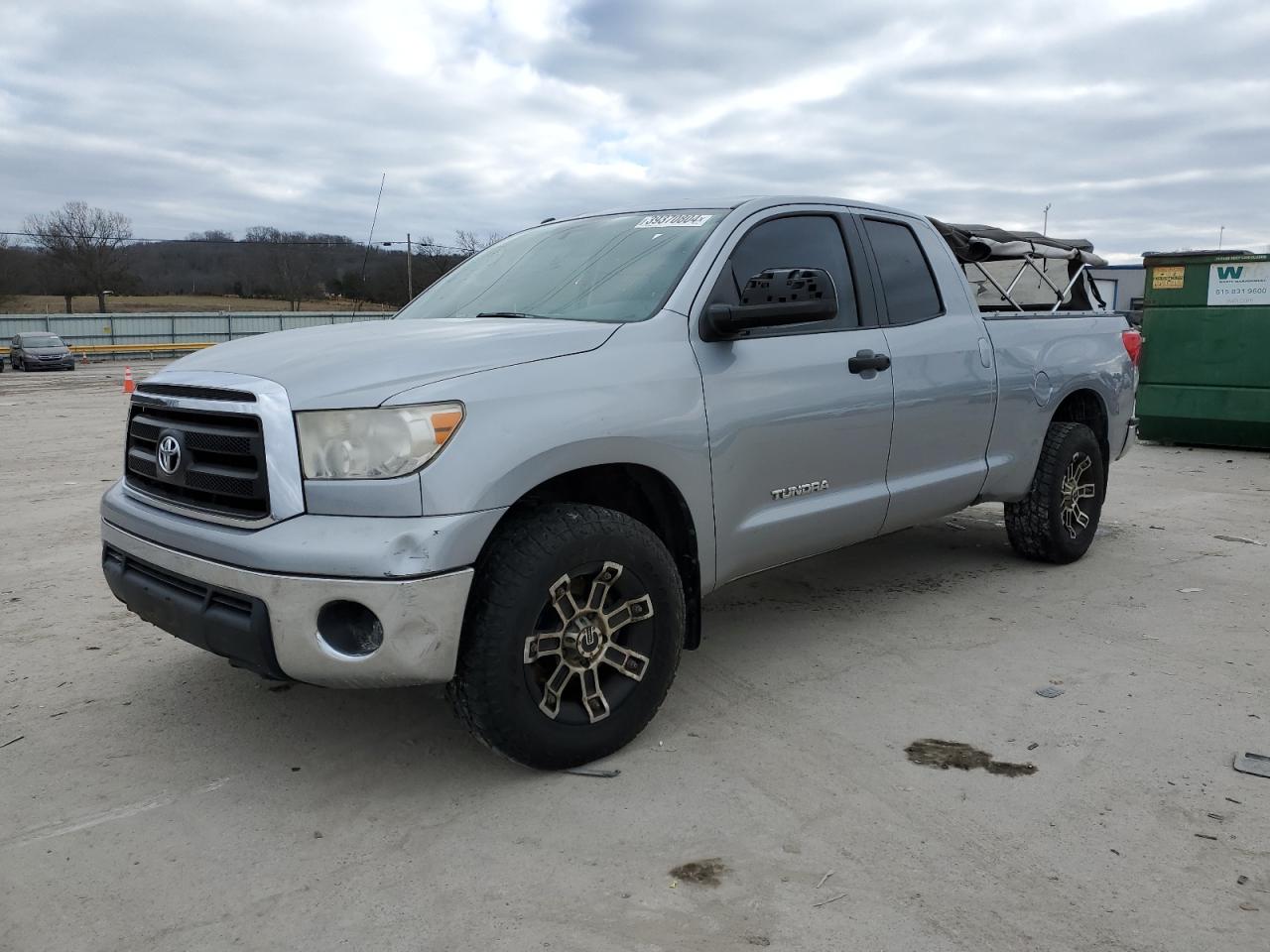 TOYOTA TUNDRA 2011 5tfrm5f18bx030270