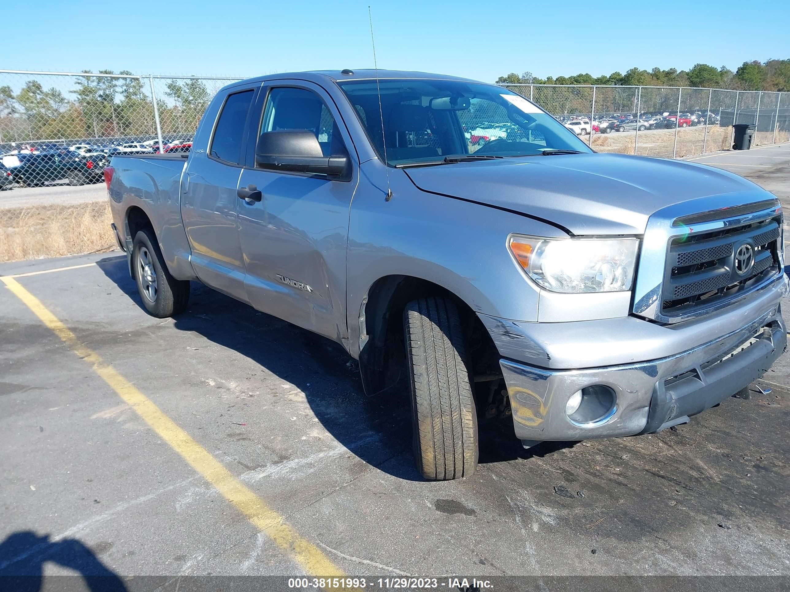 TOYOTA TUNDRA 2013 5tfrm5f18dx064566