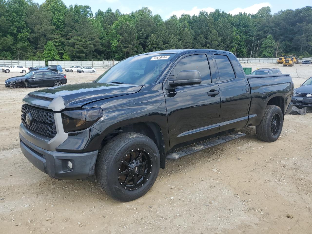 TOYOTA TUNDRA 2018 5tfrm5f18jx124857