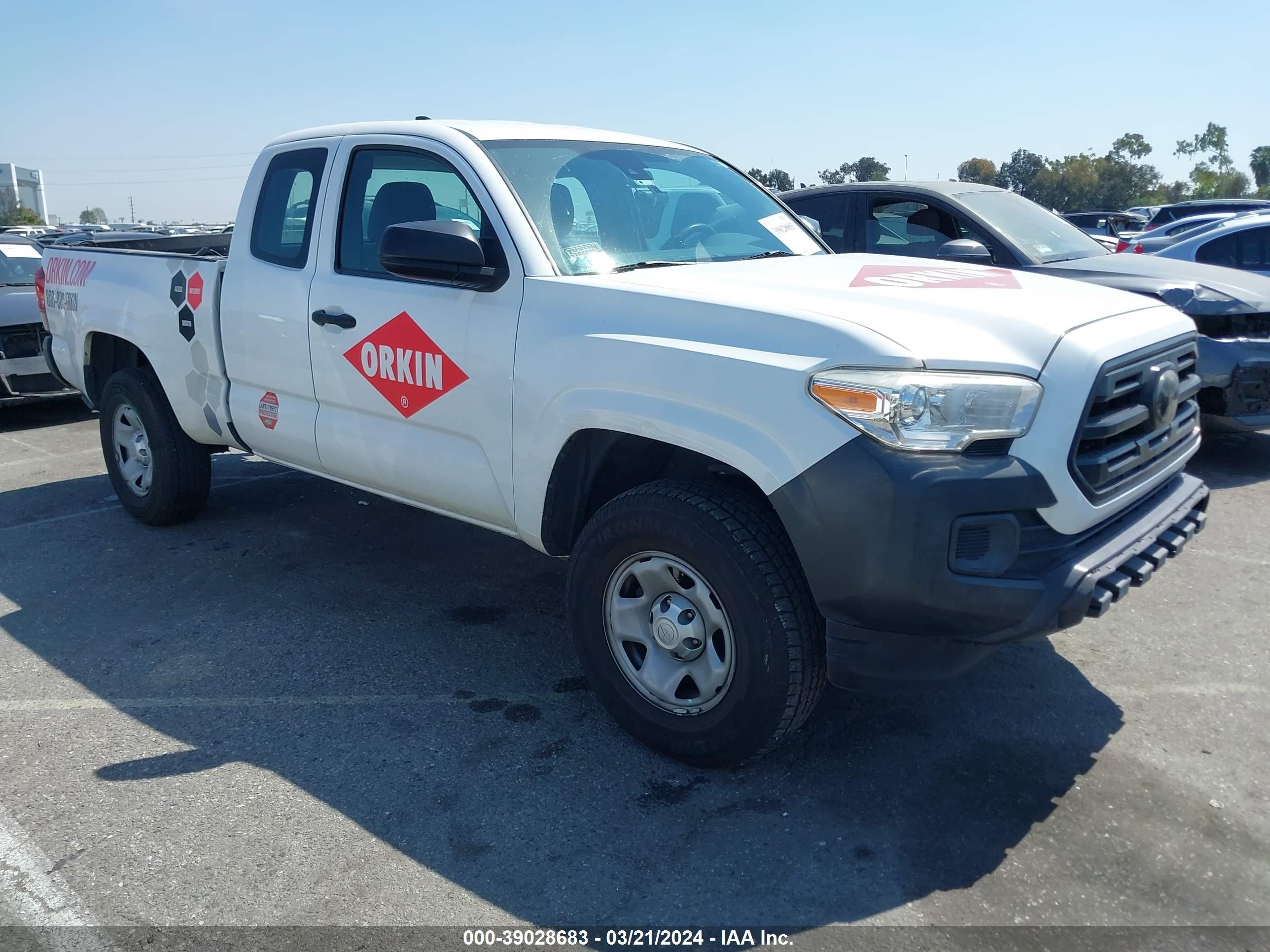 TOYOTA TACOMA 2018 5tfrx5gn2jx110333