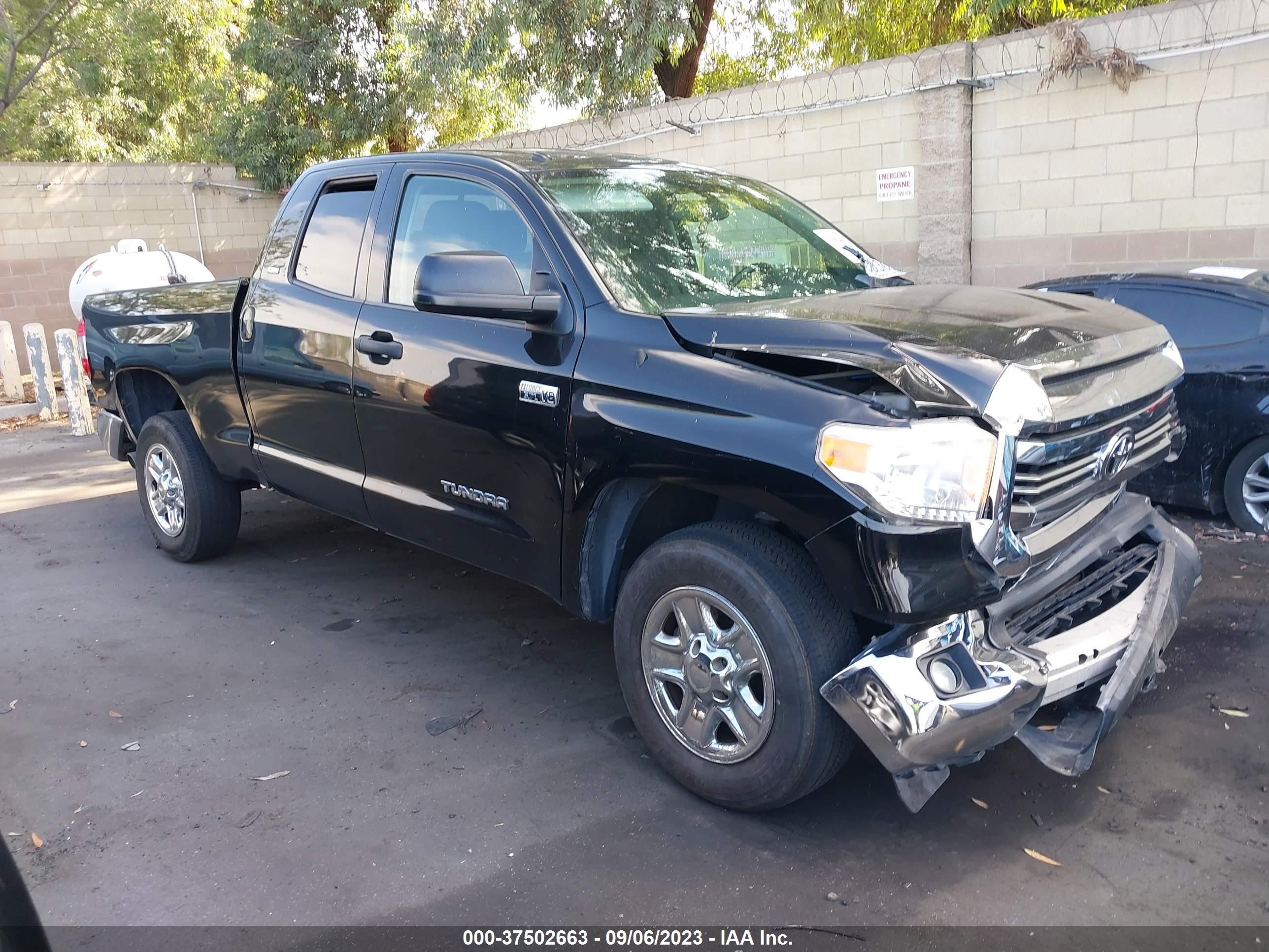 TOYOTA TUNDRA 2016 5tfry5f11gx210542