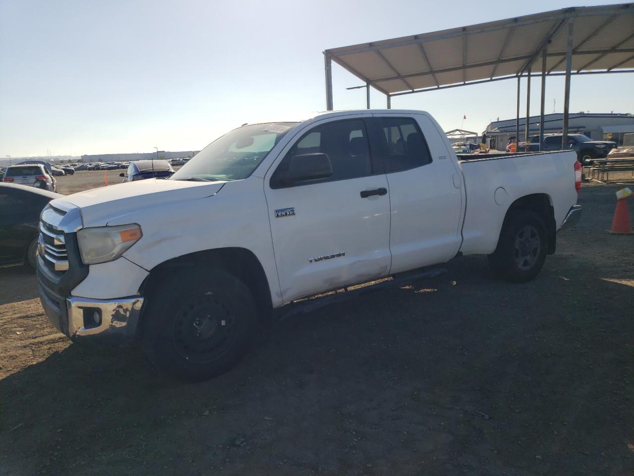 TOYOTA TUNDRA 2016 5tfry5f14gx206114