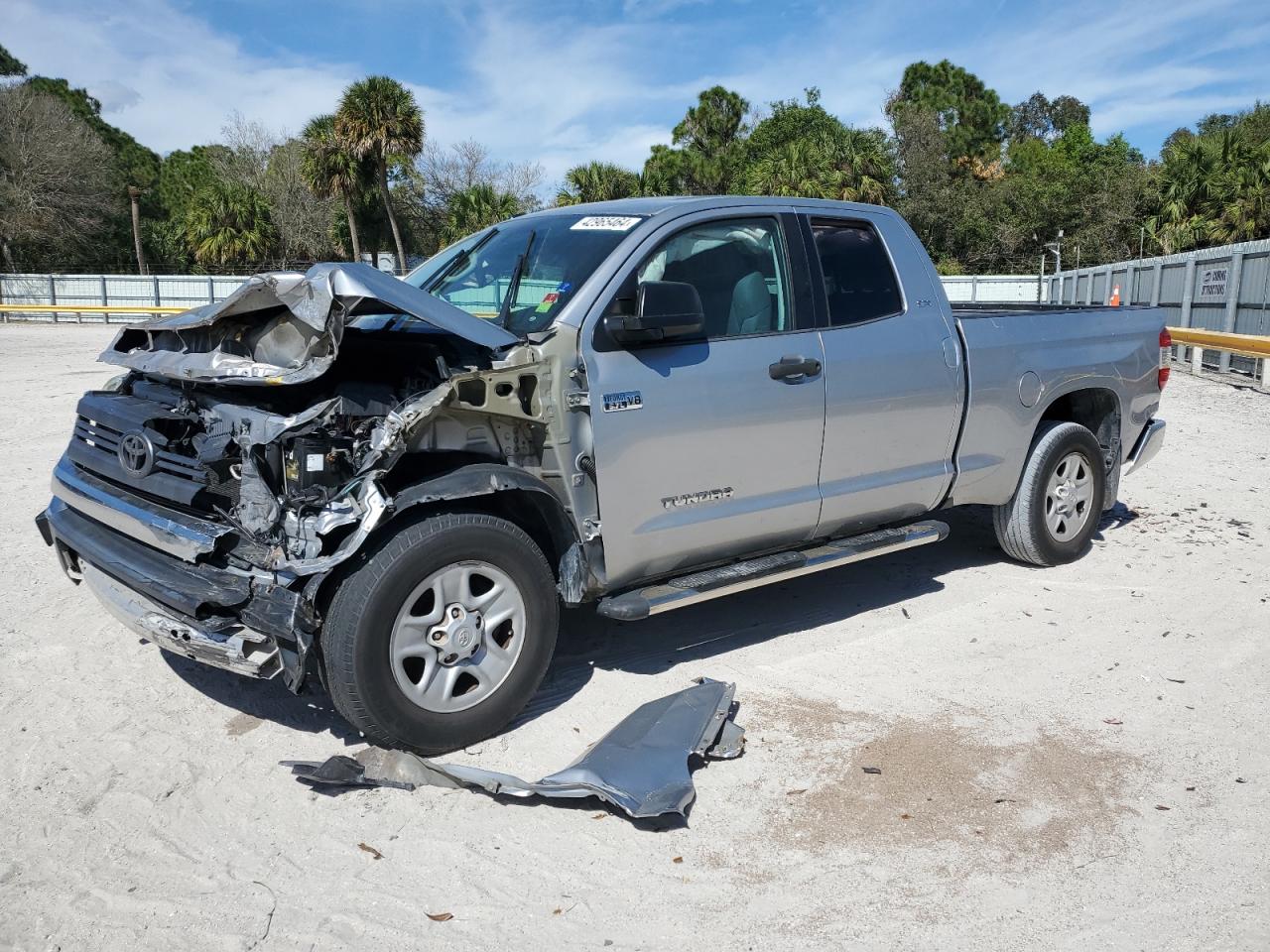 TOYOTA TUNDRA 2014 5tfry5f16ex152375