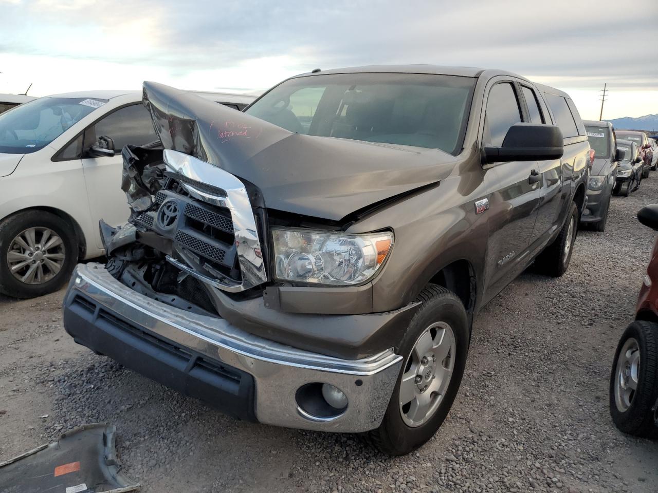 TOYOTA TUNDRA 2010 5tfry5f19ax095065