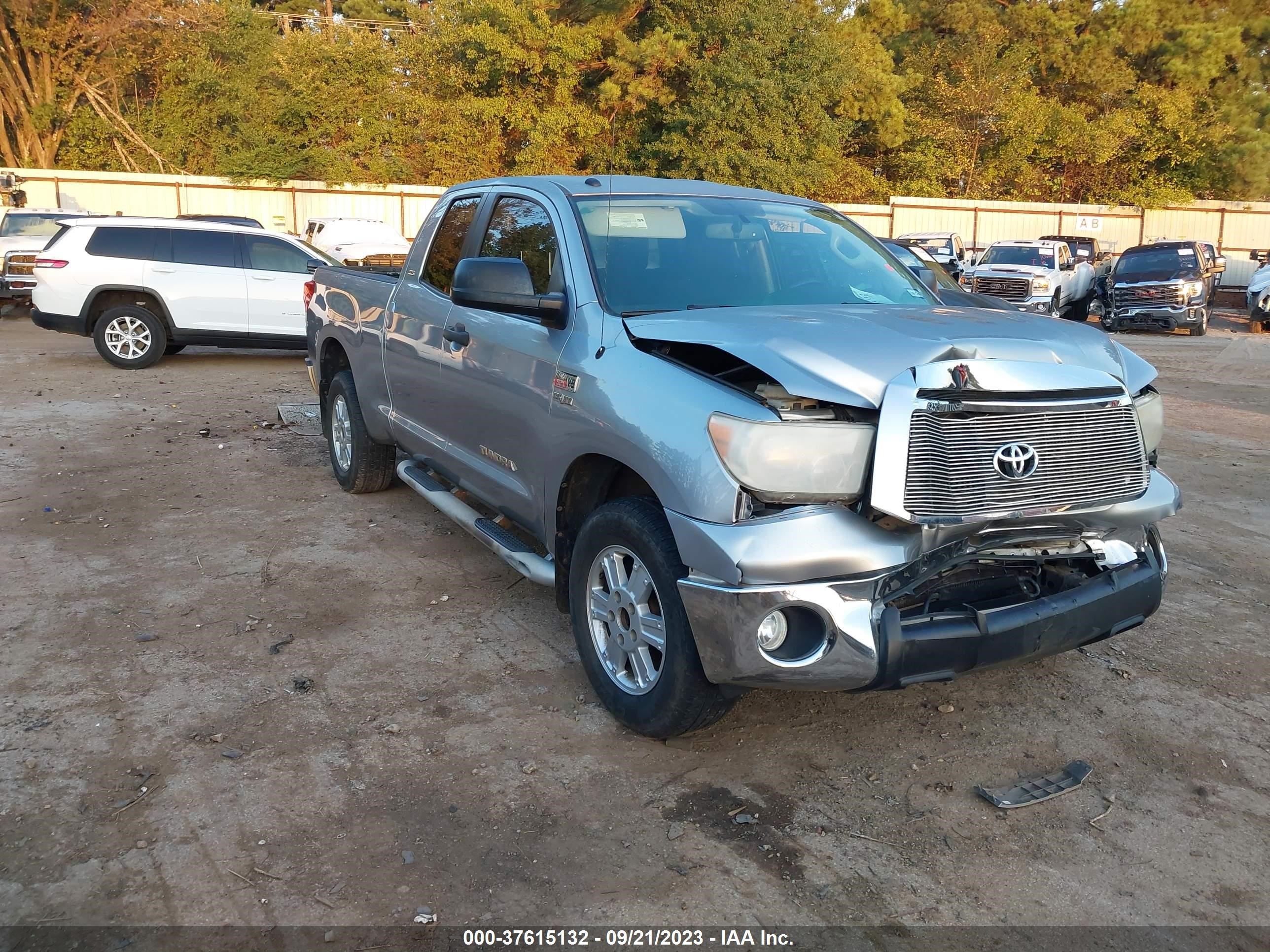 TOYOTA TUNDRA 2011 5tfry5f19bx099909