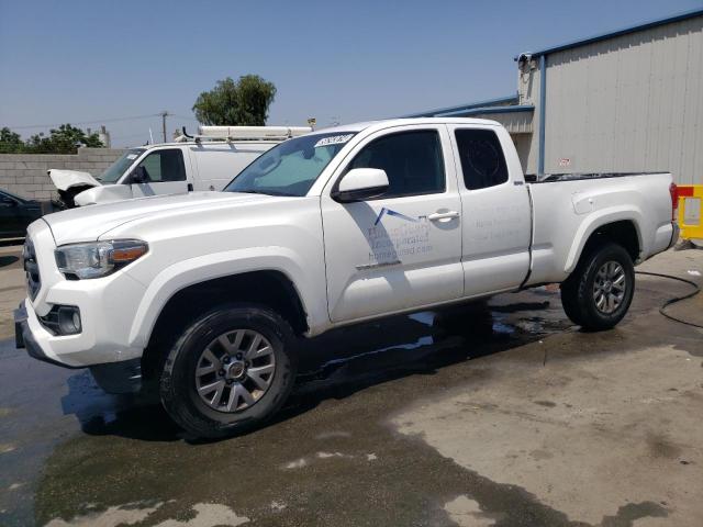 TOYOTA TACOMA ACC 2017 5tfrz5cn8hx048303