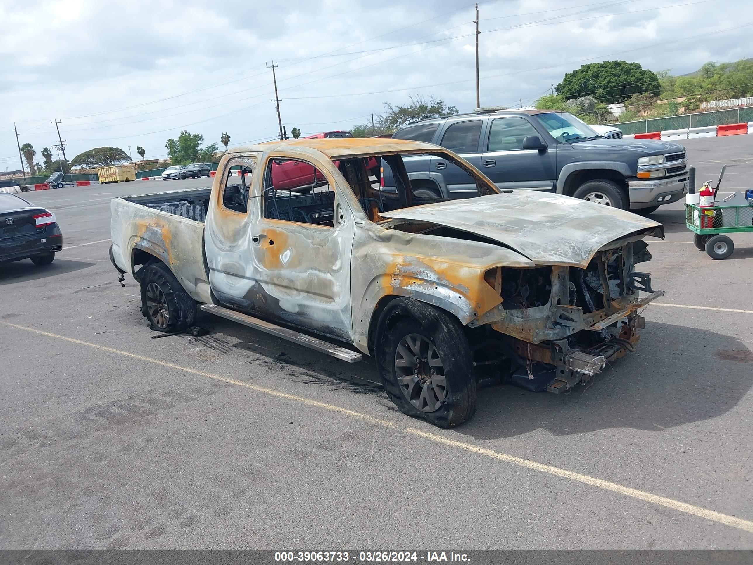 TOYOTA TACOMA 2016 5tfrz5cnxgx006875