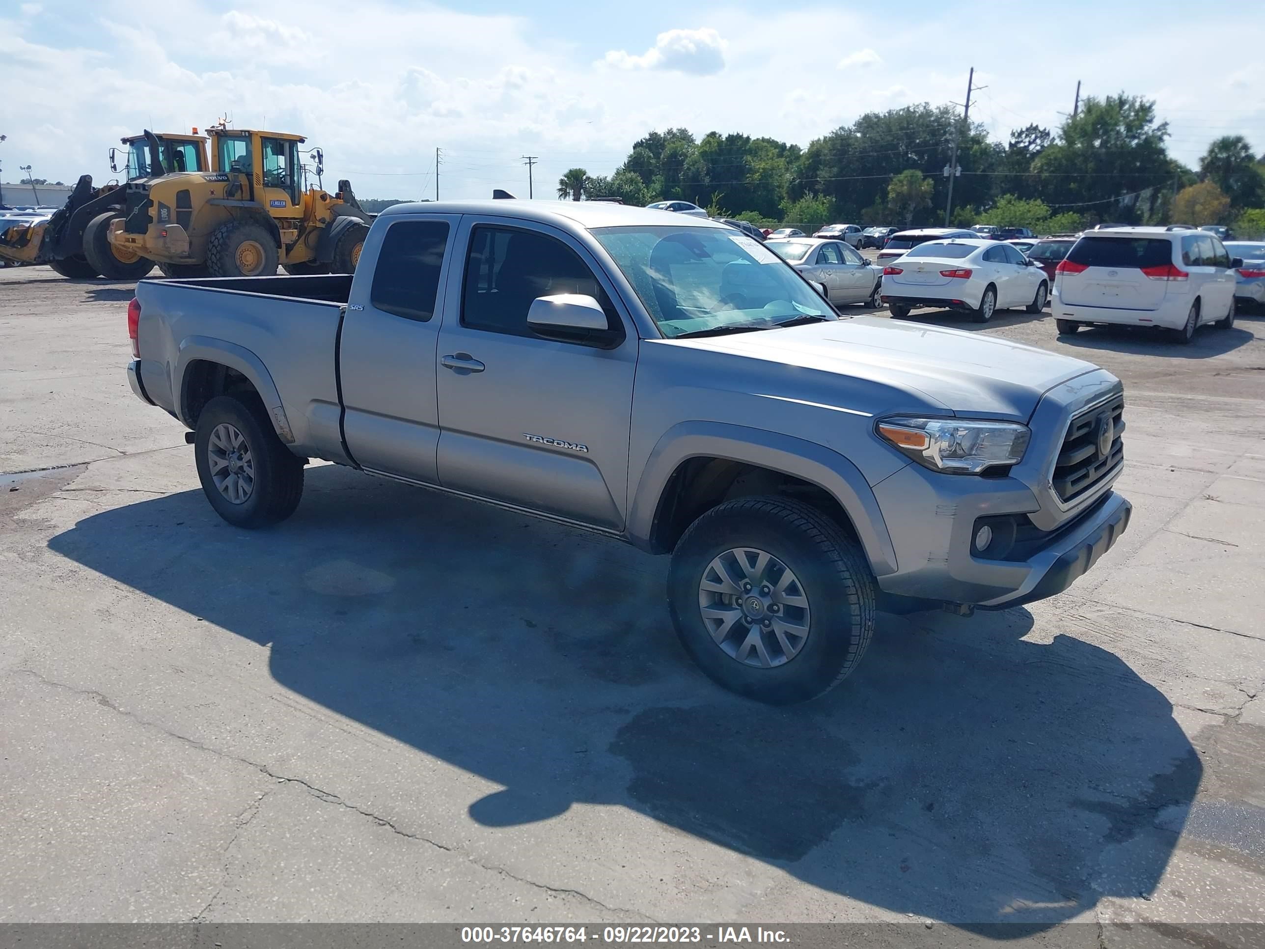 TOYOTA TACOMA 2018 5tfsz5an3jx153664