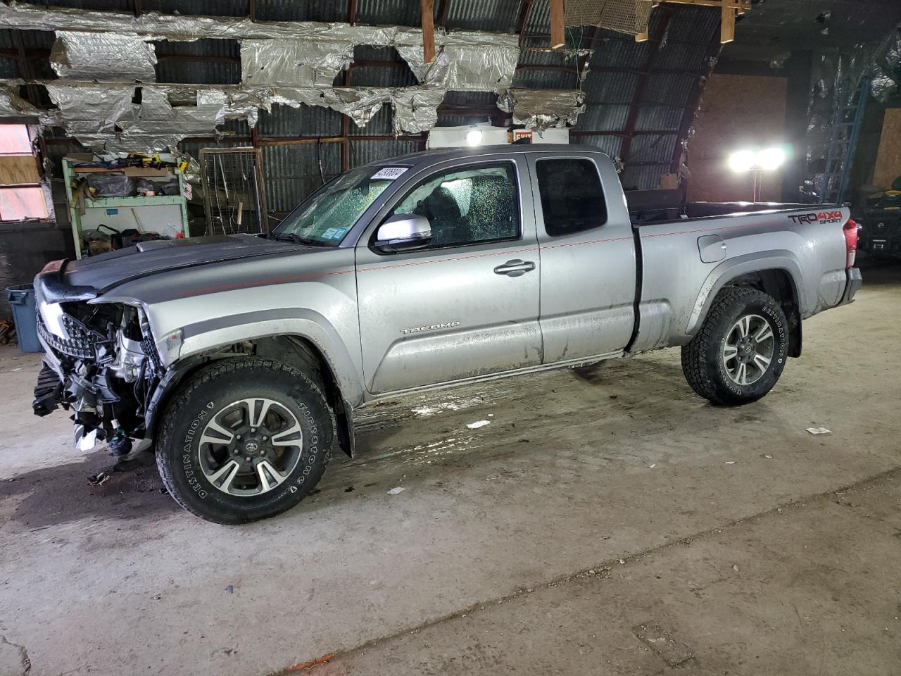 TOYOTA TACOMA 2018 5tfsz5an8jx122359