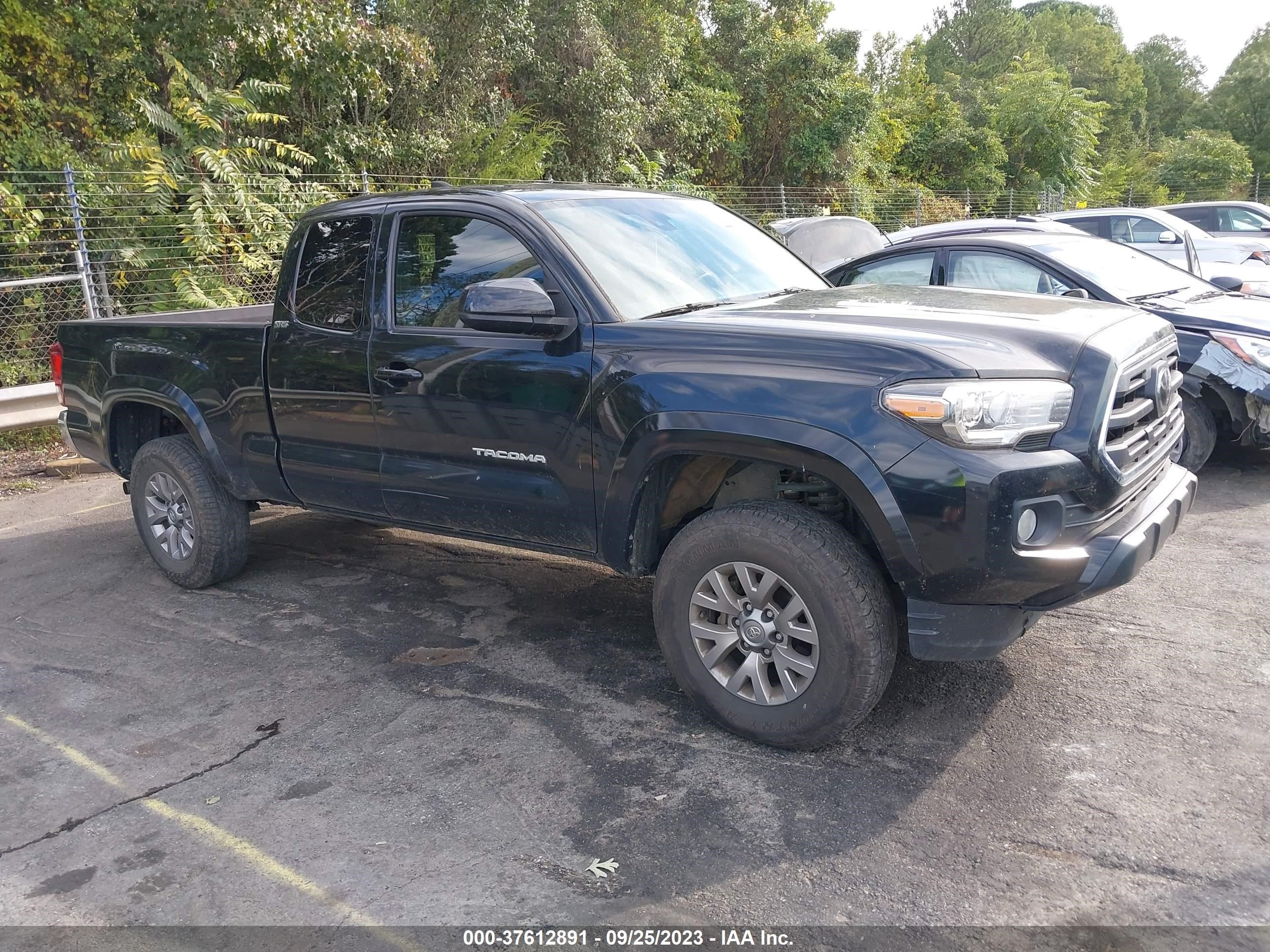 TOYOTA TACOMA 2018 5tfsz5an9jx160408