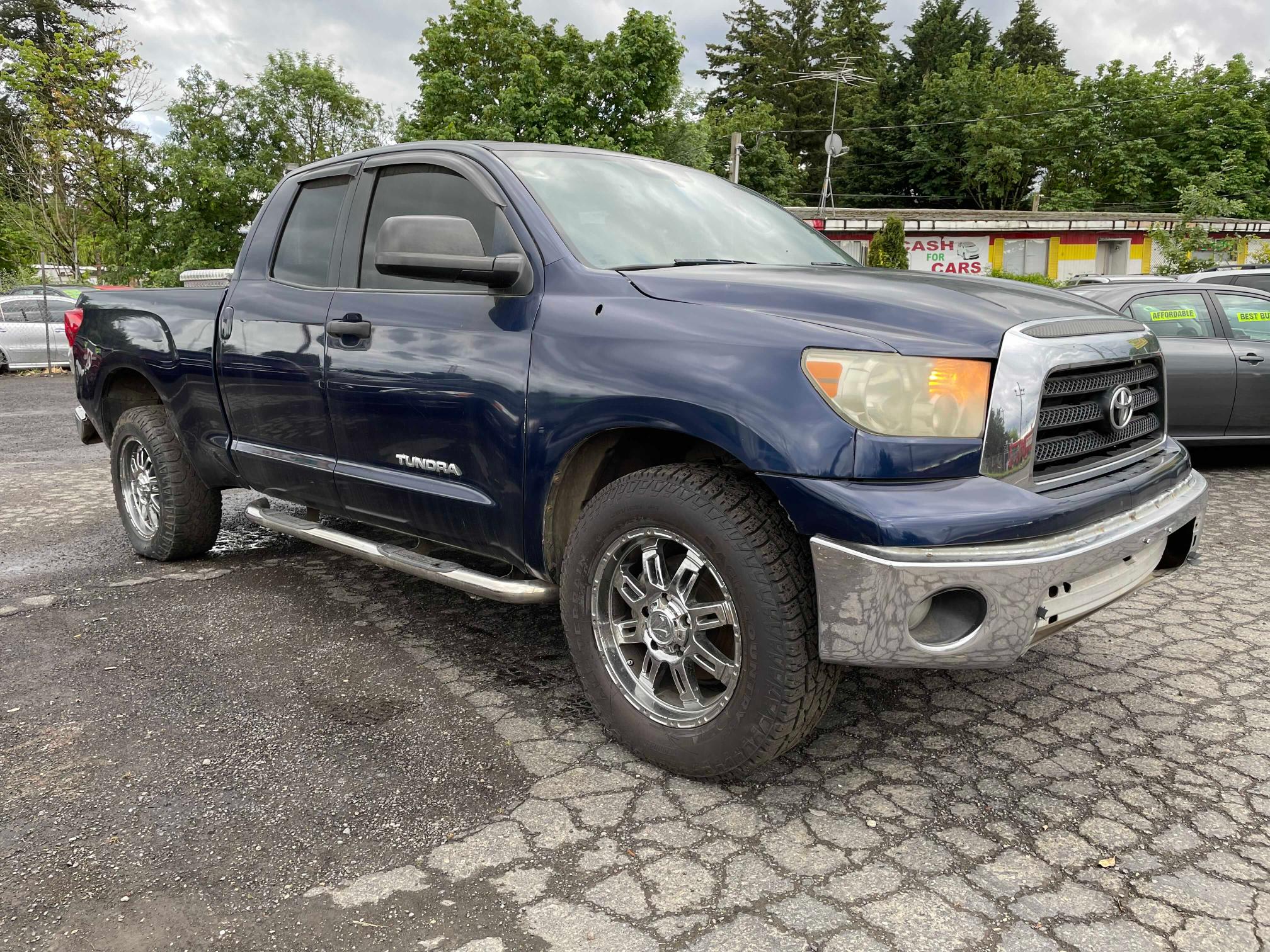 TOYOTA TUNDRA 4WD TRUCK 2011 5tfum5f10bx018057