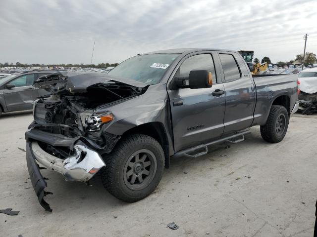 TOYOTA TUNDRA DOU 2017 5tfuw5f12hx584997