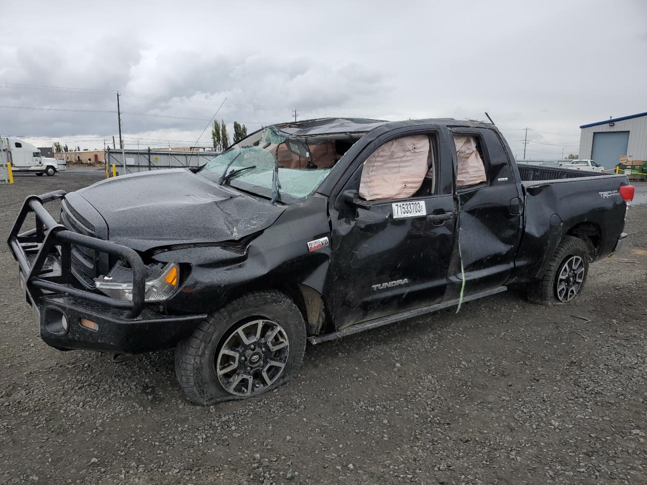 TOYOTA TUNDRA 2011 5tfuy5f12bx170488