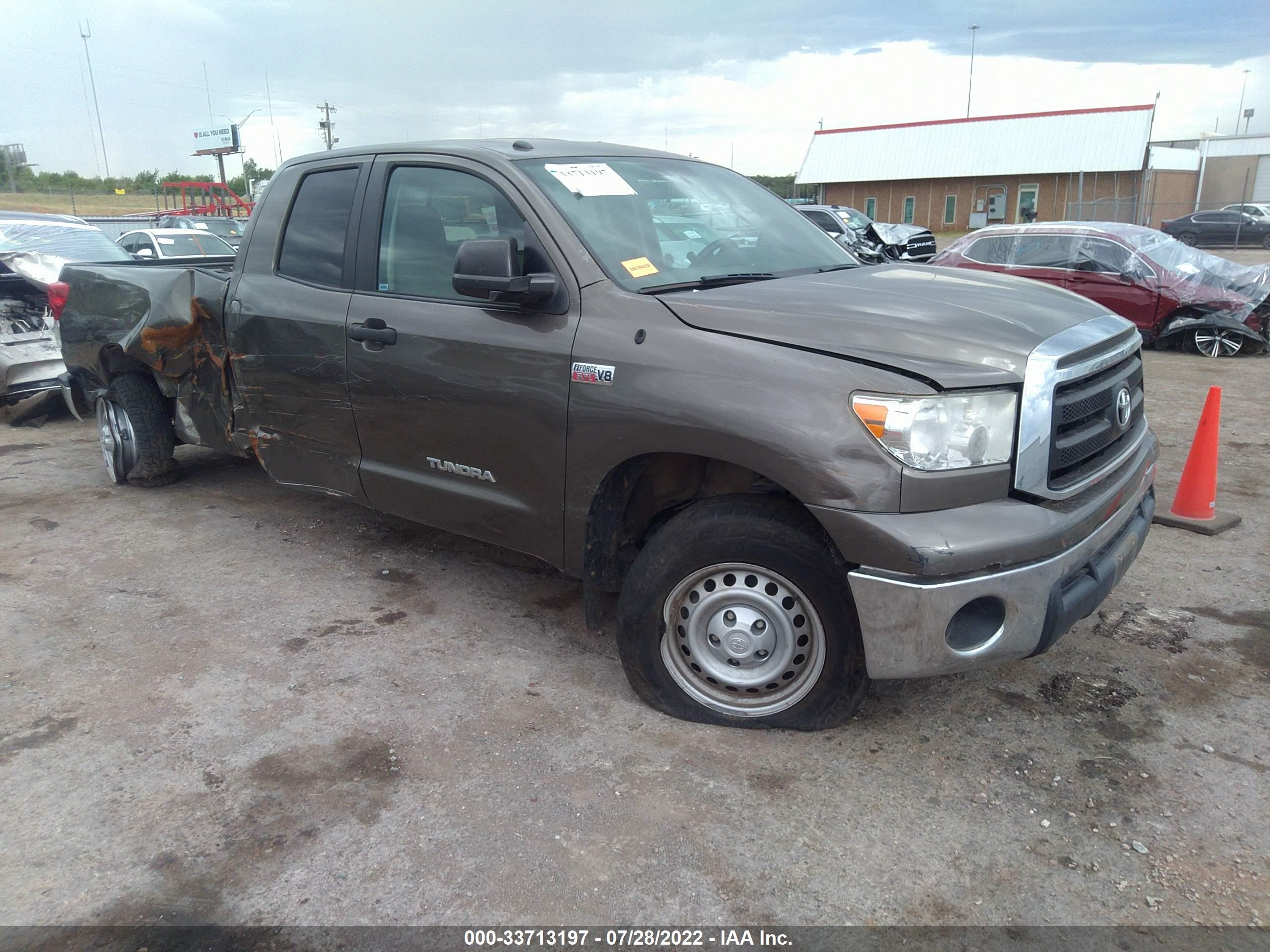 TOYOTA TUNDRA 2011 5tfuy5f14bx181458