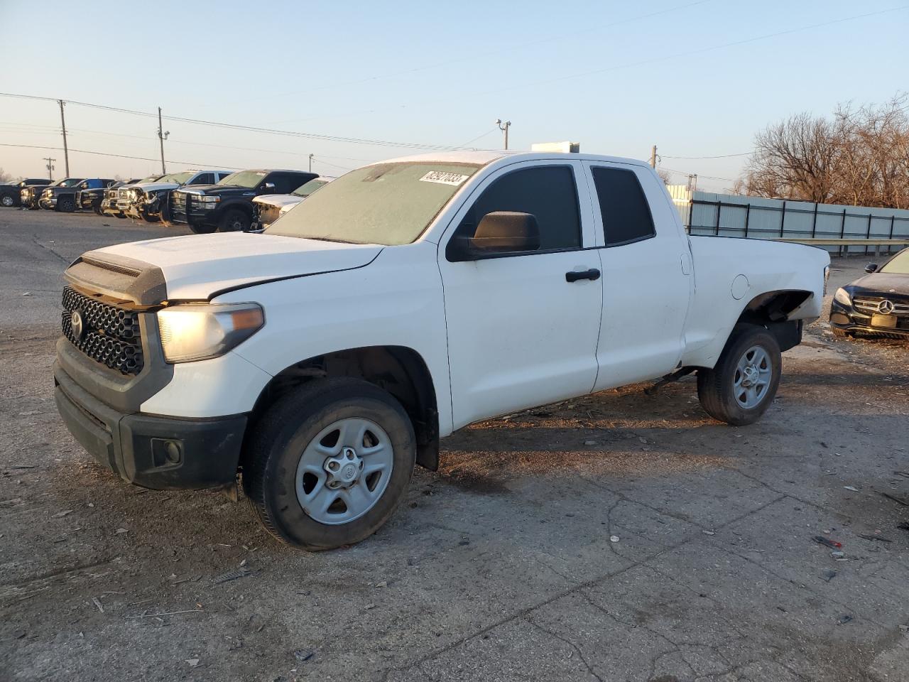 TOYOTA TUNDRA 2019 5tfuy5f14kx789836