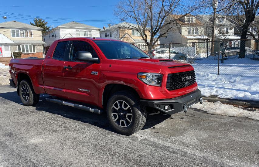 TOYOTA TUNDRA DOU 2018 5tfuy5f15jx727182