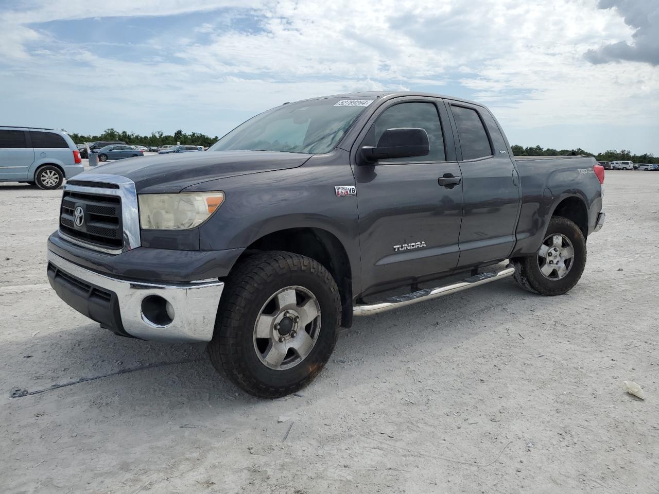 TOYOTA TUNDRA 2011 5tfuy5f16bx190565