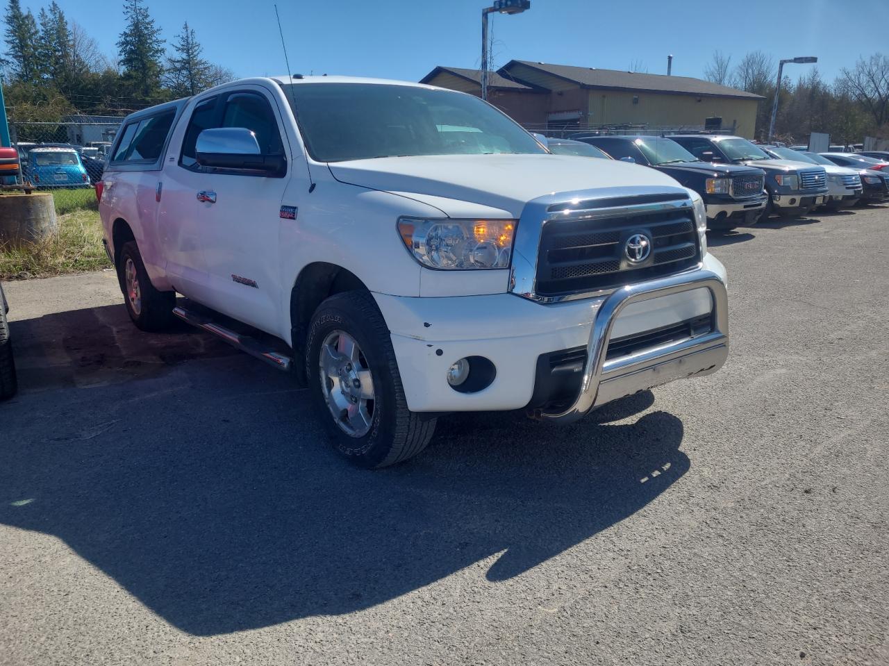 TOYOTA TUNDRA 2011 5tfuy5f17bx185634