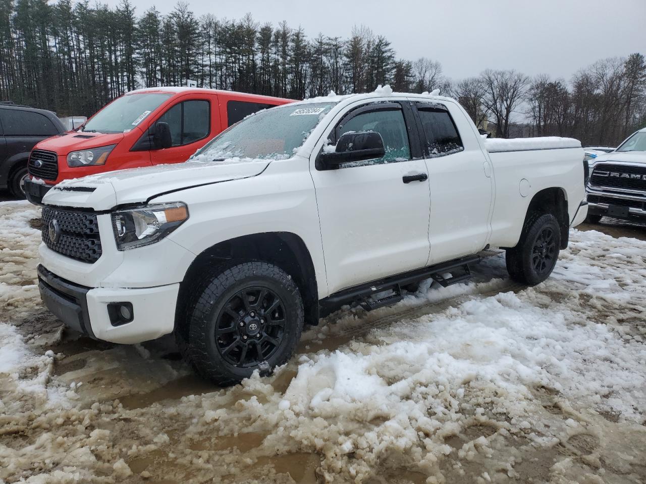 TOYOTA TUNDRA 2019 5tfuy5f17kx850385