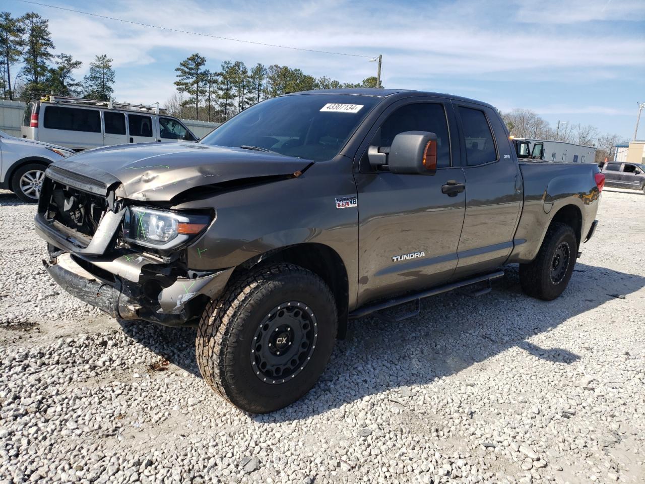 TOYOTA TUNDRA 2010 5tfuy5f19ax134750