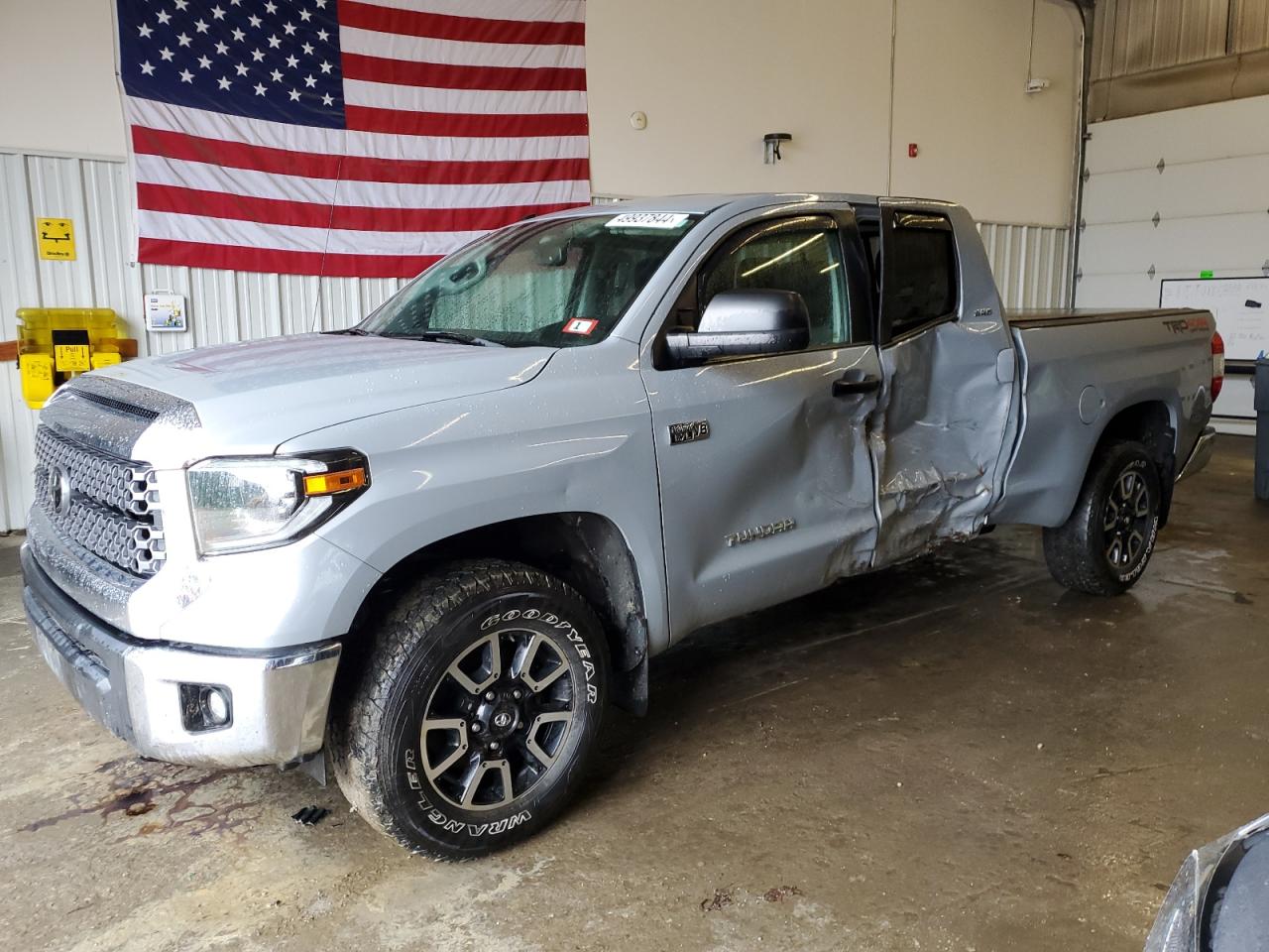 TOYOTA TUNDRA 2019 5tfuy5f19kx854082