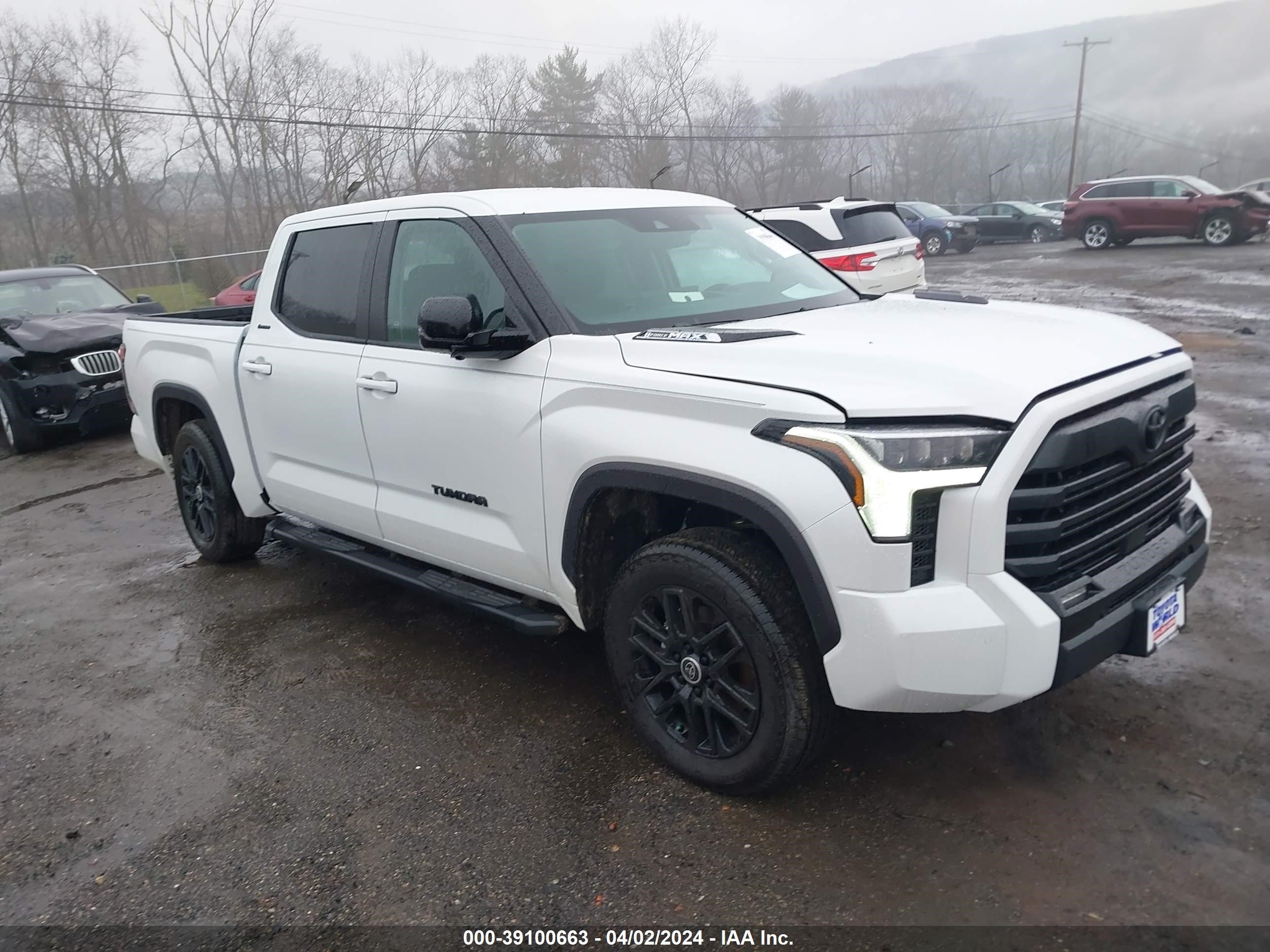 TOYOTA TUNDRA 2024 5tfwc5db0rx048032