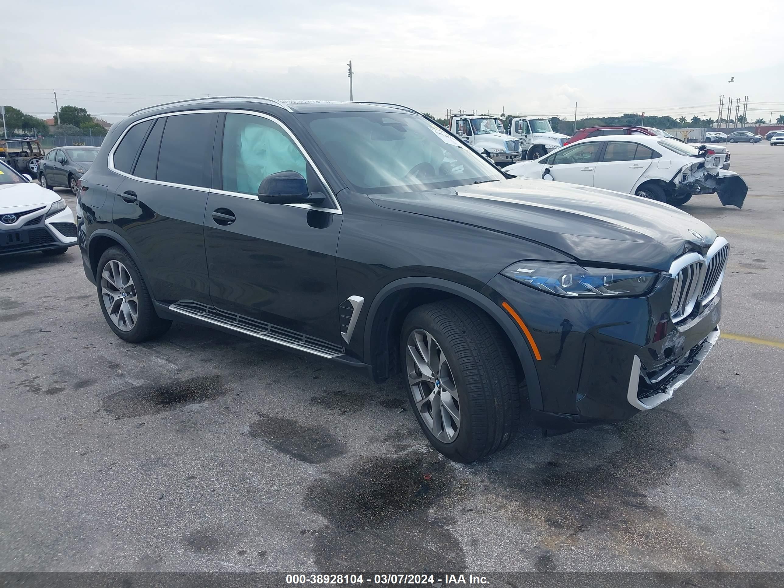 BMW X5 2024 5ux13eu01r9t95624