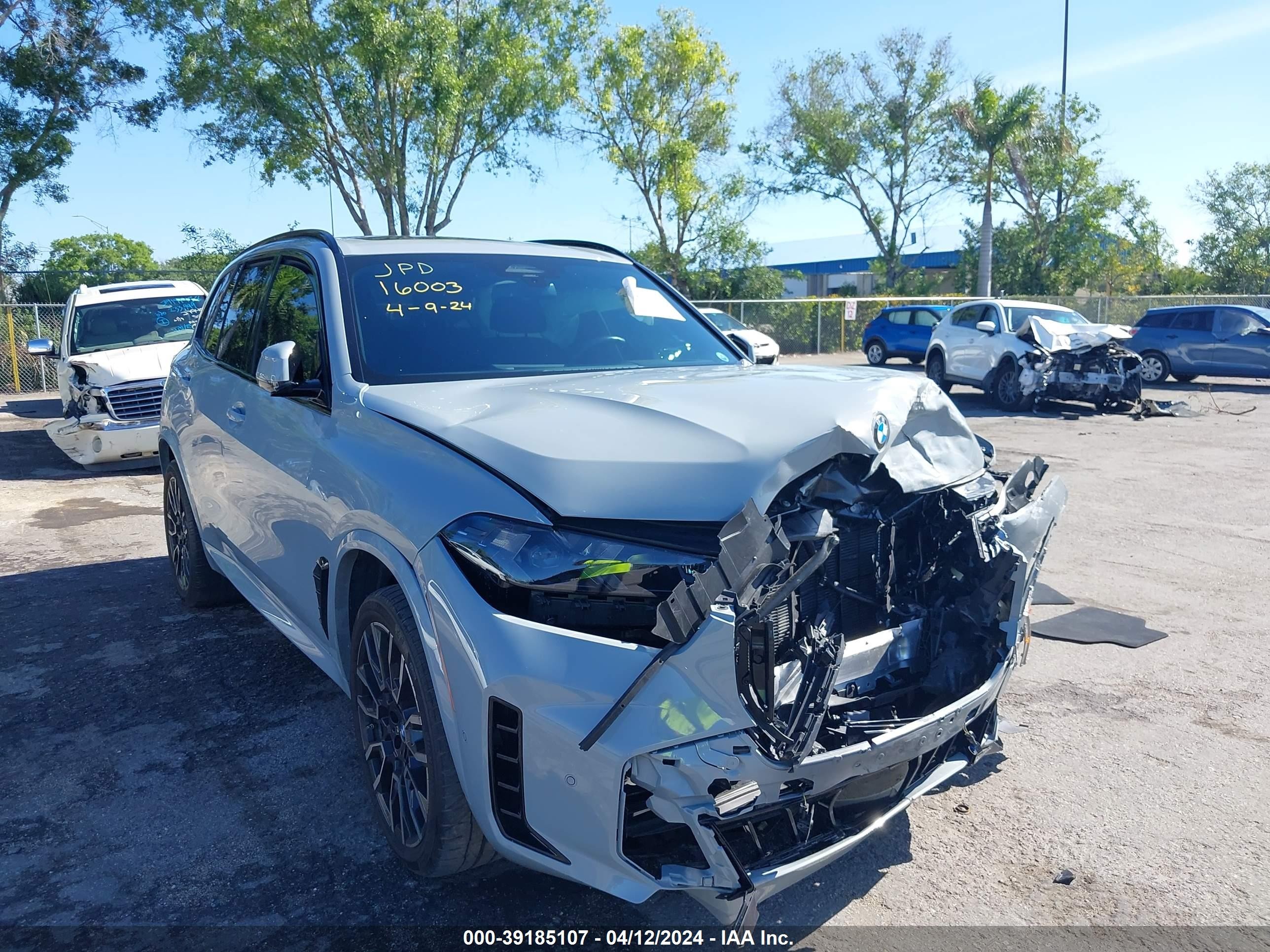 BMW X5 2024 5ux13eu02r9s54514