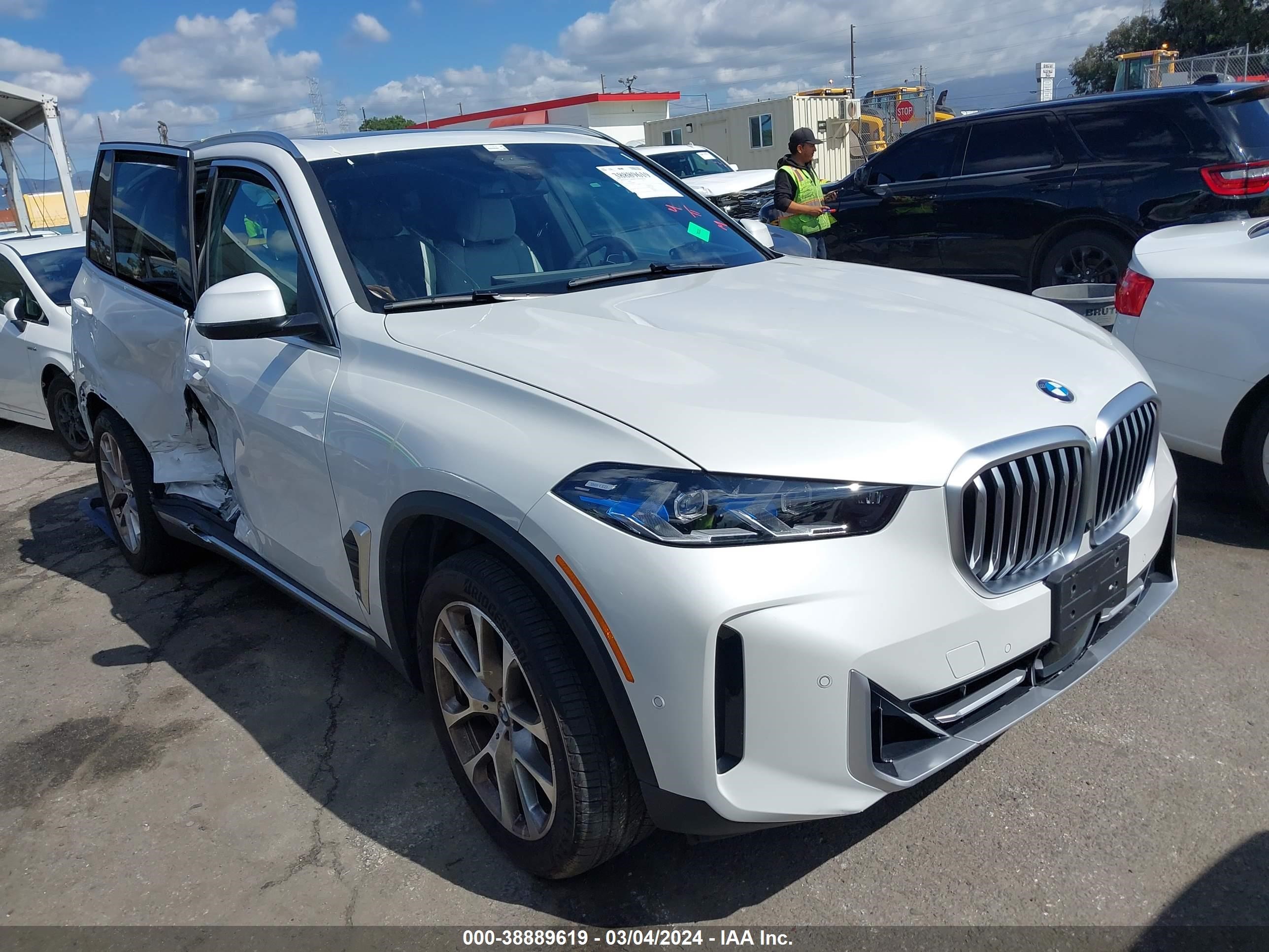 BMW X5 2024 5ux13eu02r9s98898