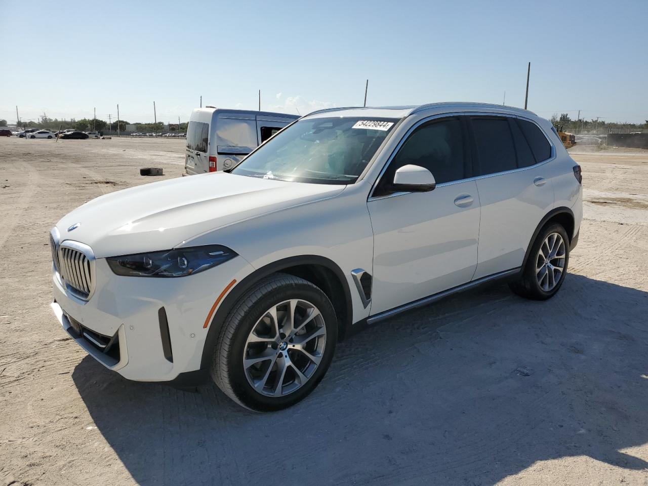 BMW X5 2024 5ux13eu04r9v51963