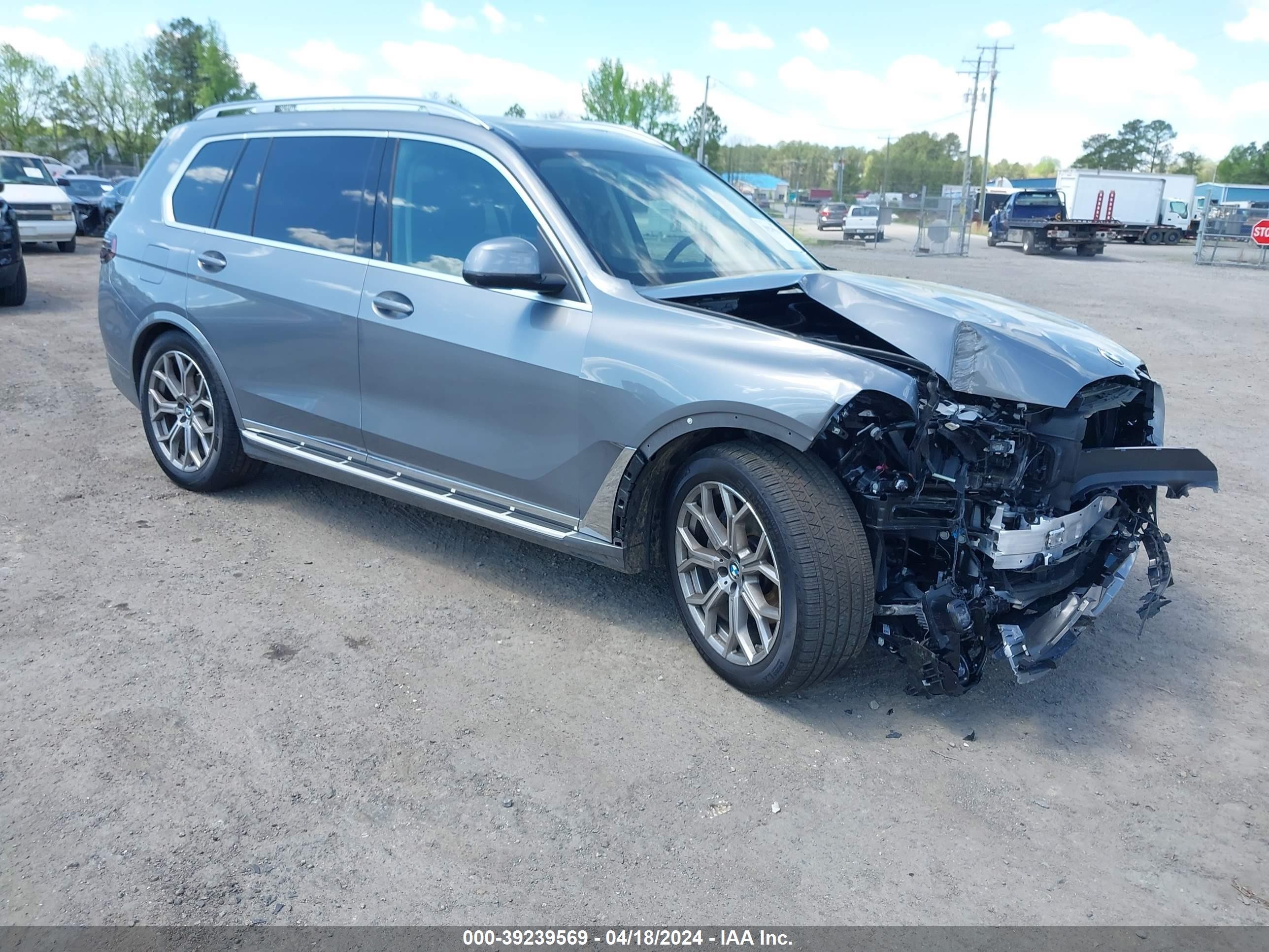 BMW X7 2024 5ux23em01r9u60184