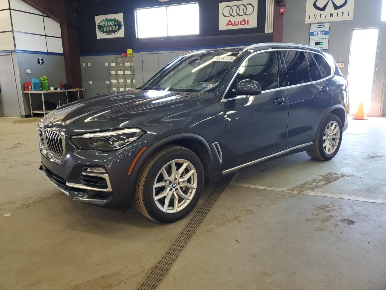 BMW X5 2019 5uxcr6c55kll13641