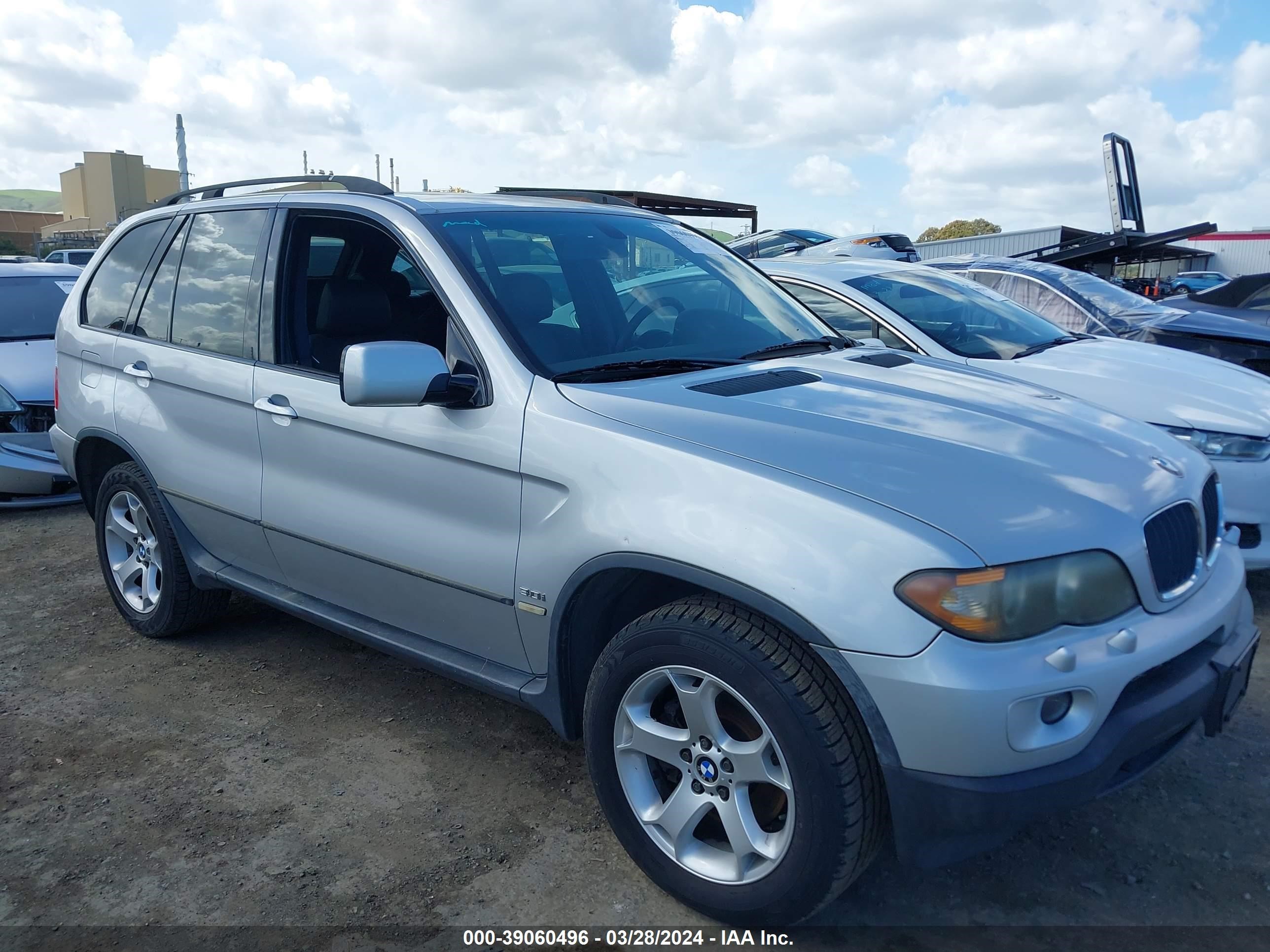 BMW X5 2005 5uxfa13555lu46539