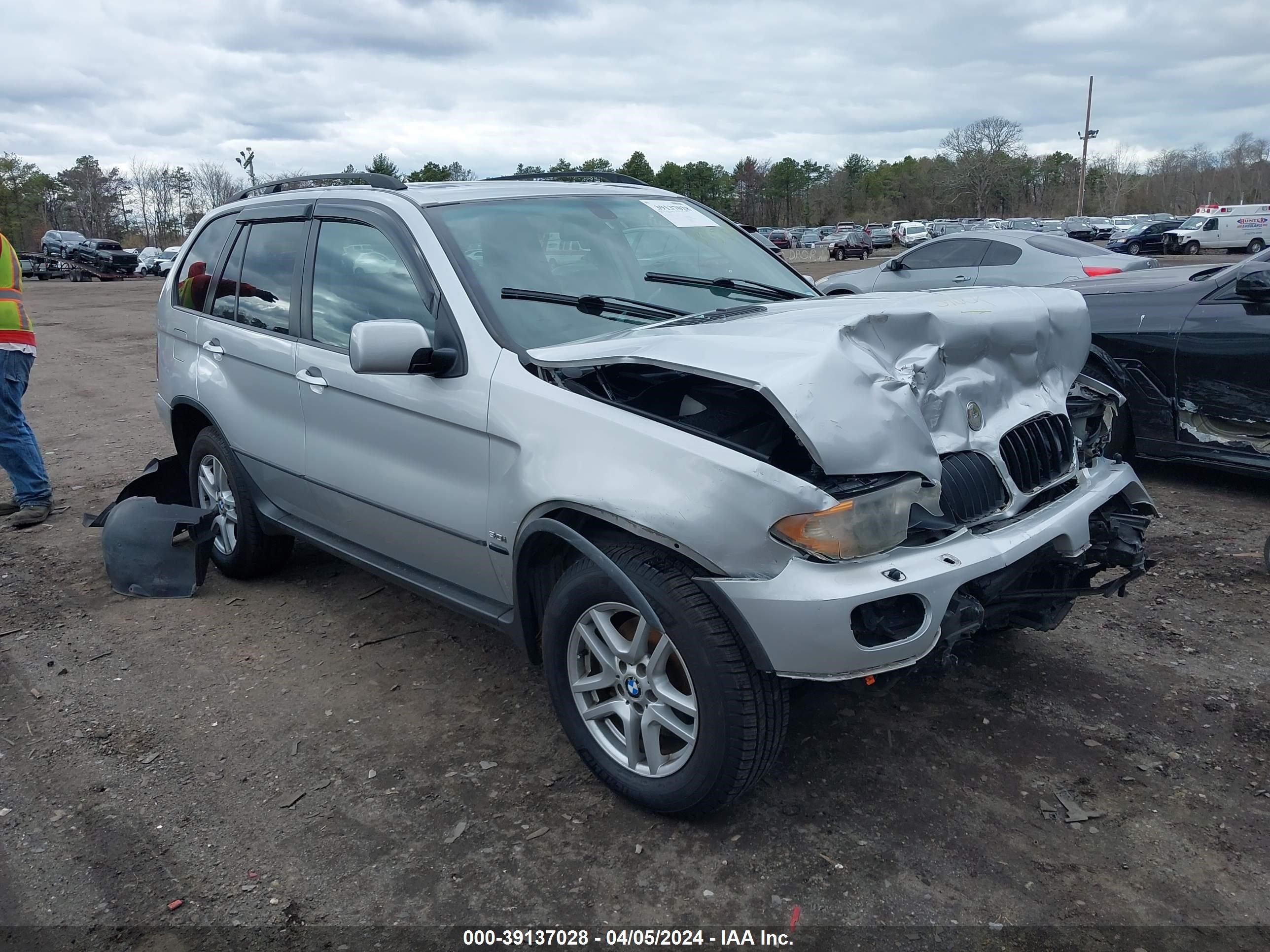 BMW X5 2006 5uxfa13566ly44537