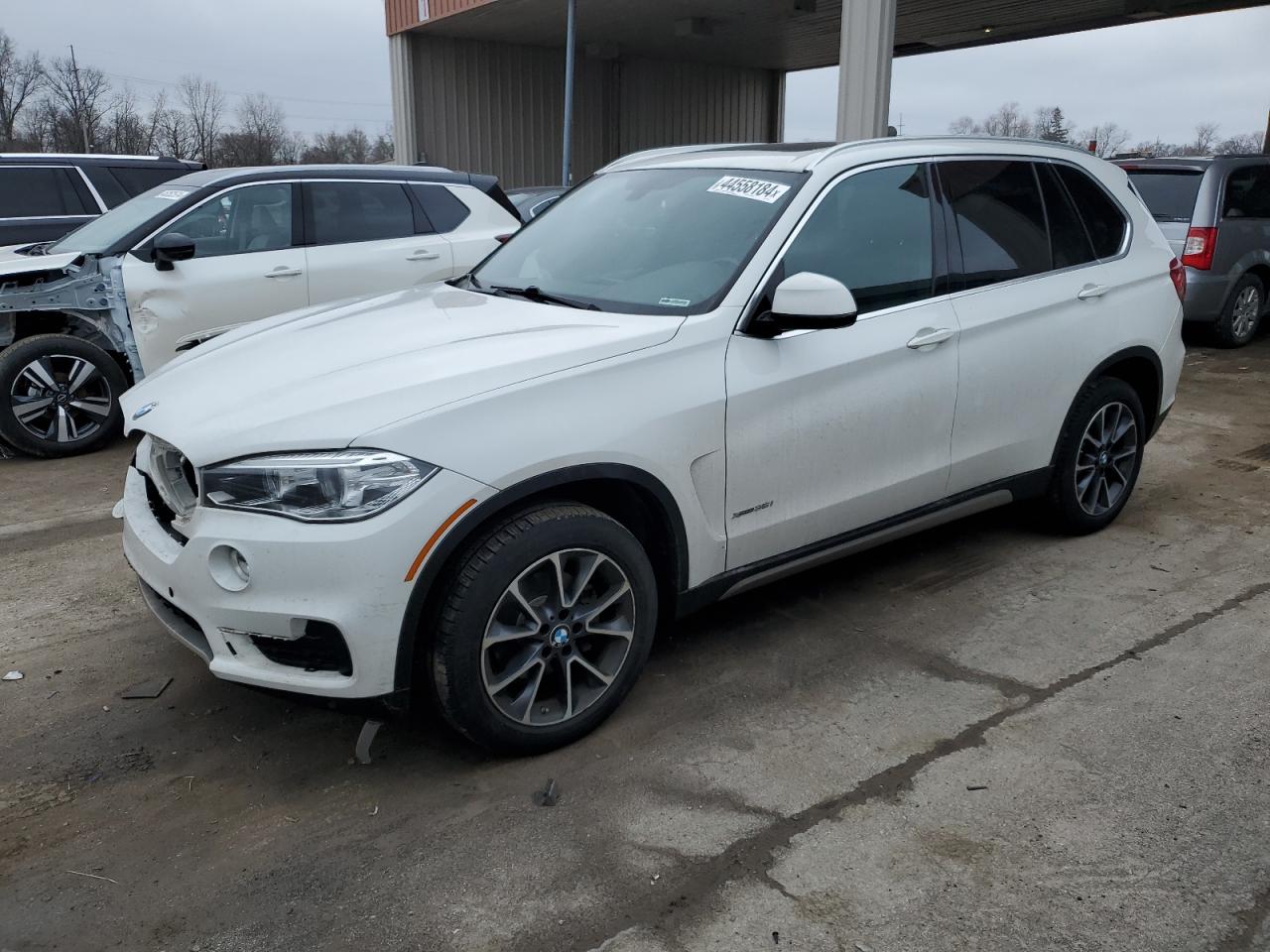 BMW X5 2018 5uxkr0c51jl077125