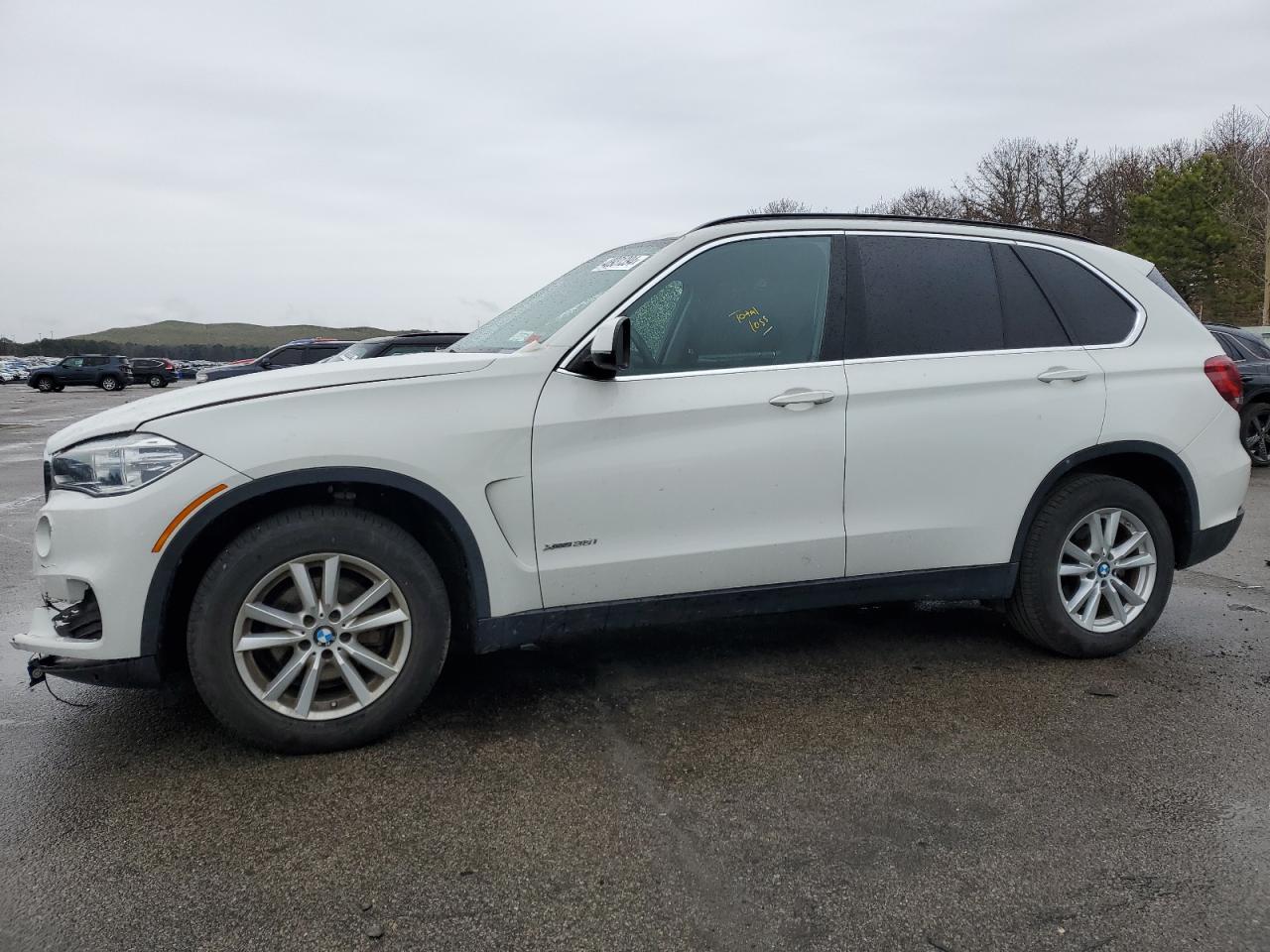 BMW X5 2015 5uxkr0c54f0k54677