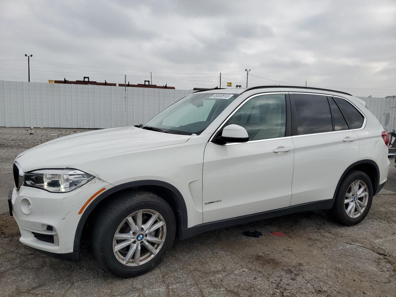 BMW X5 2014 5uxkr2c58e0h33990