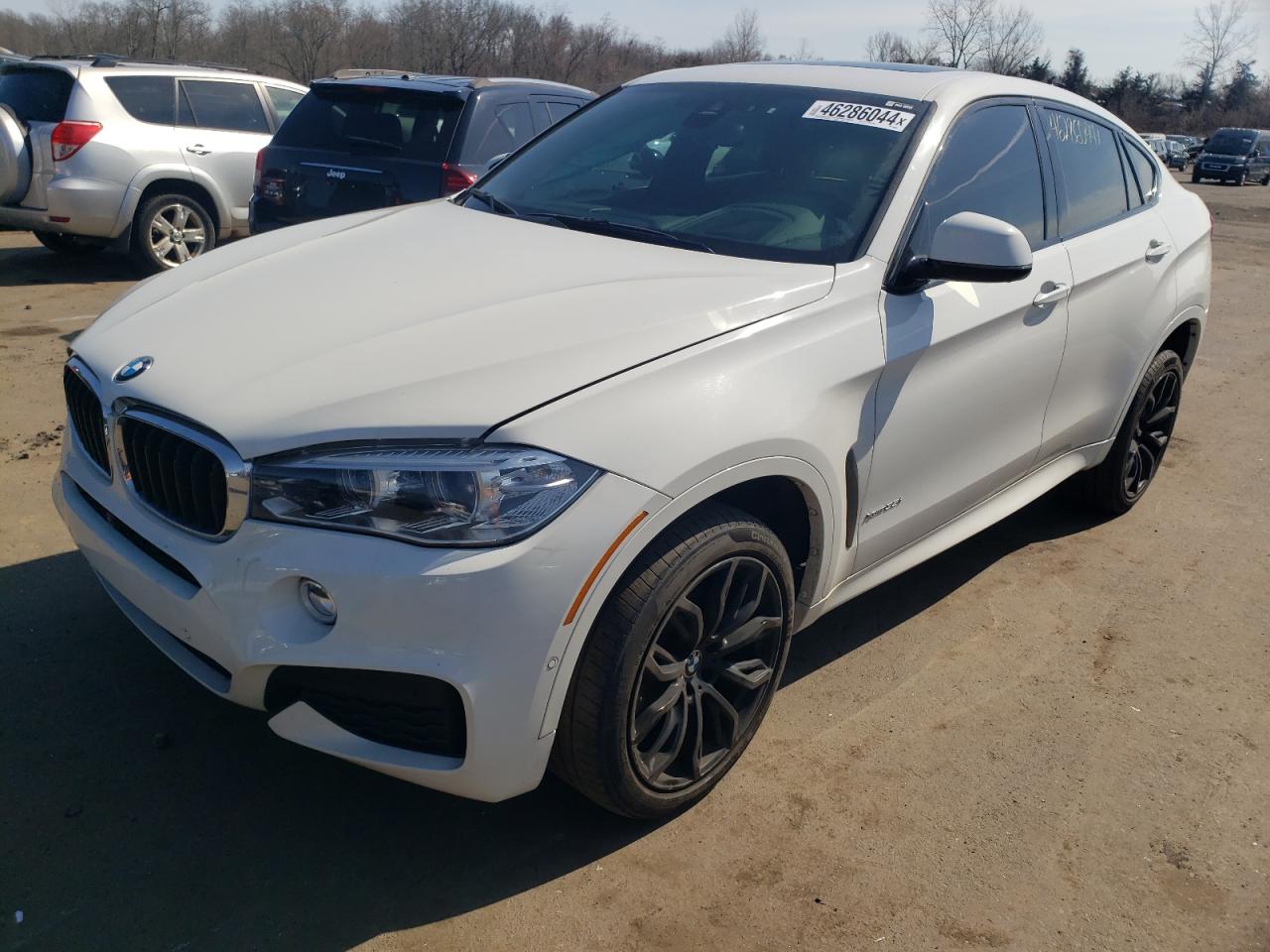 BMW X6 2018 5uxku2c5xj0x49355