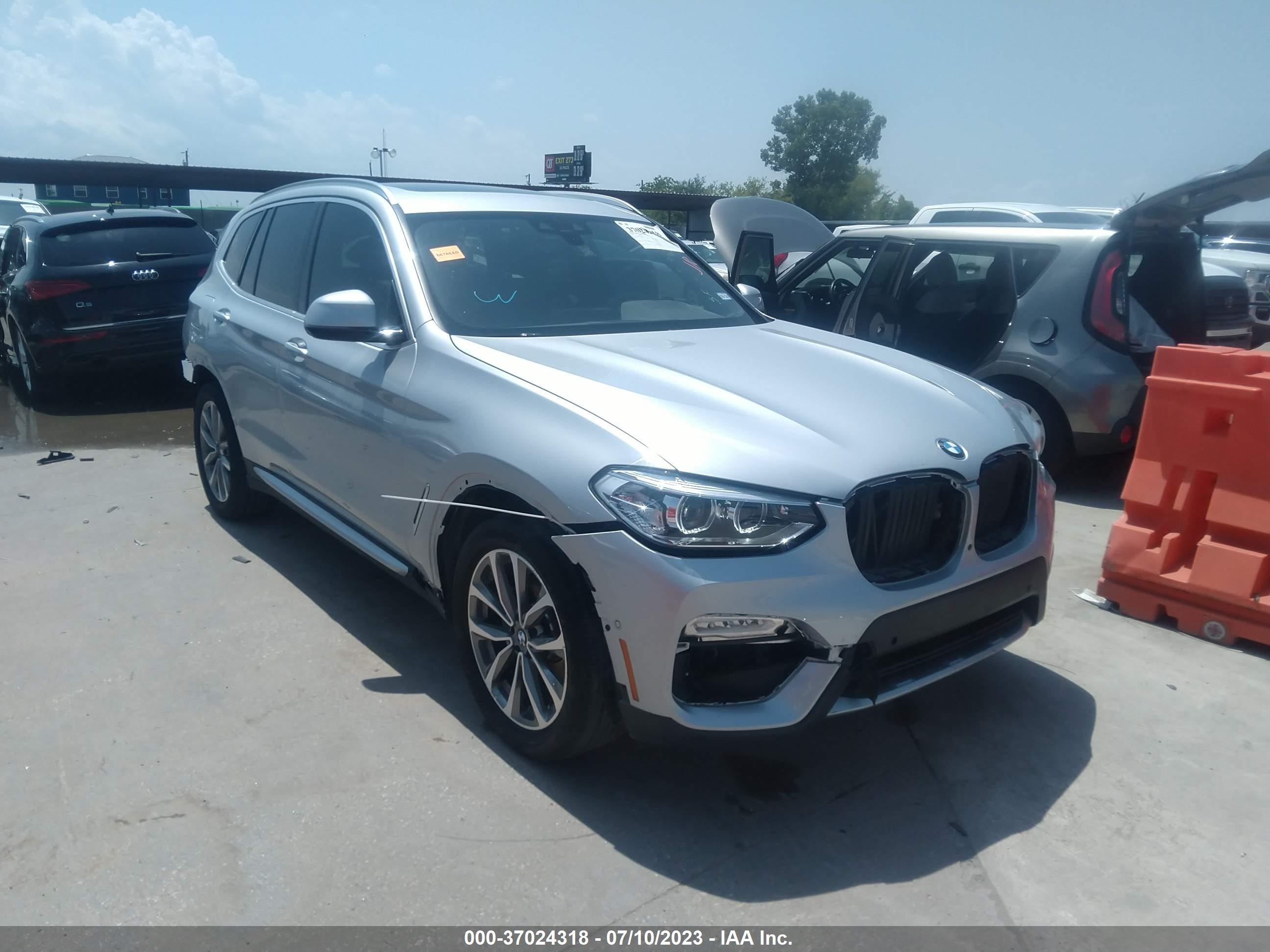 BMW X3 2019 5uxtr7c58klr45801