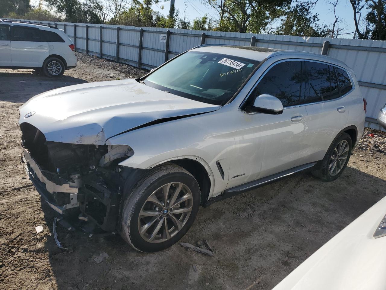 BMW X3 2018 5uxtr9c51jlc82844