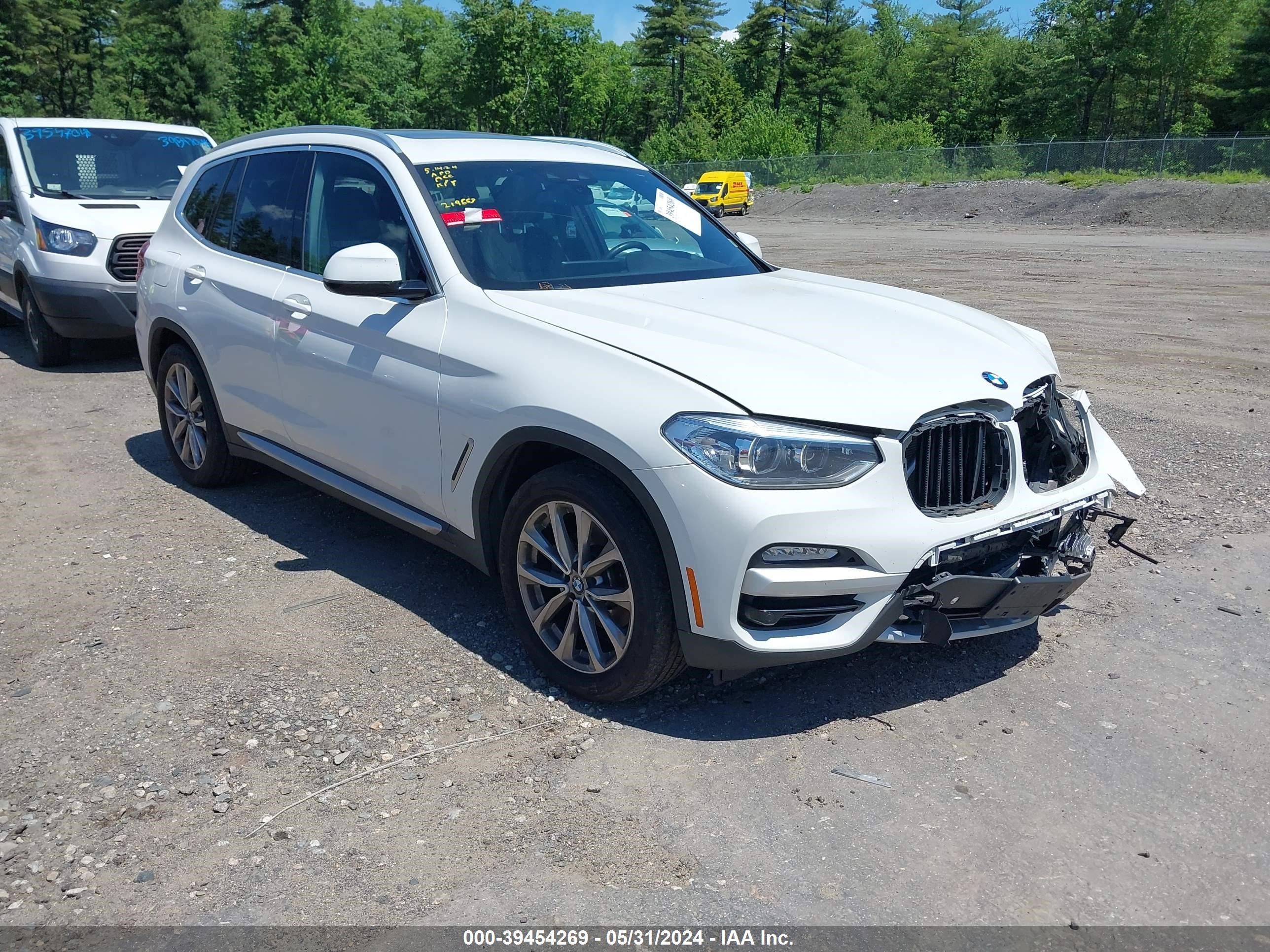 BMW X3 2018 5uxtr9c51jld89859